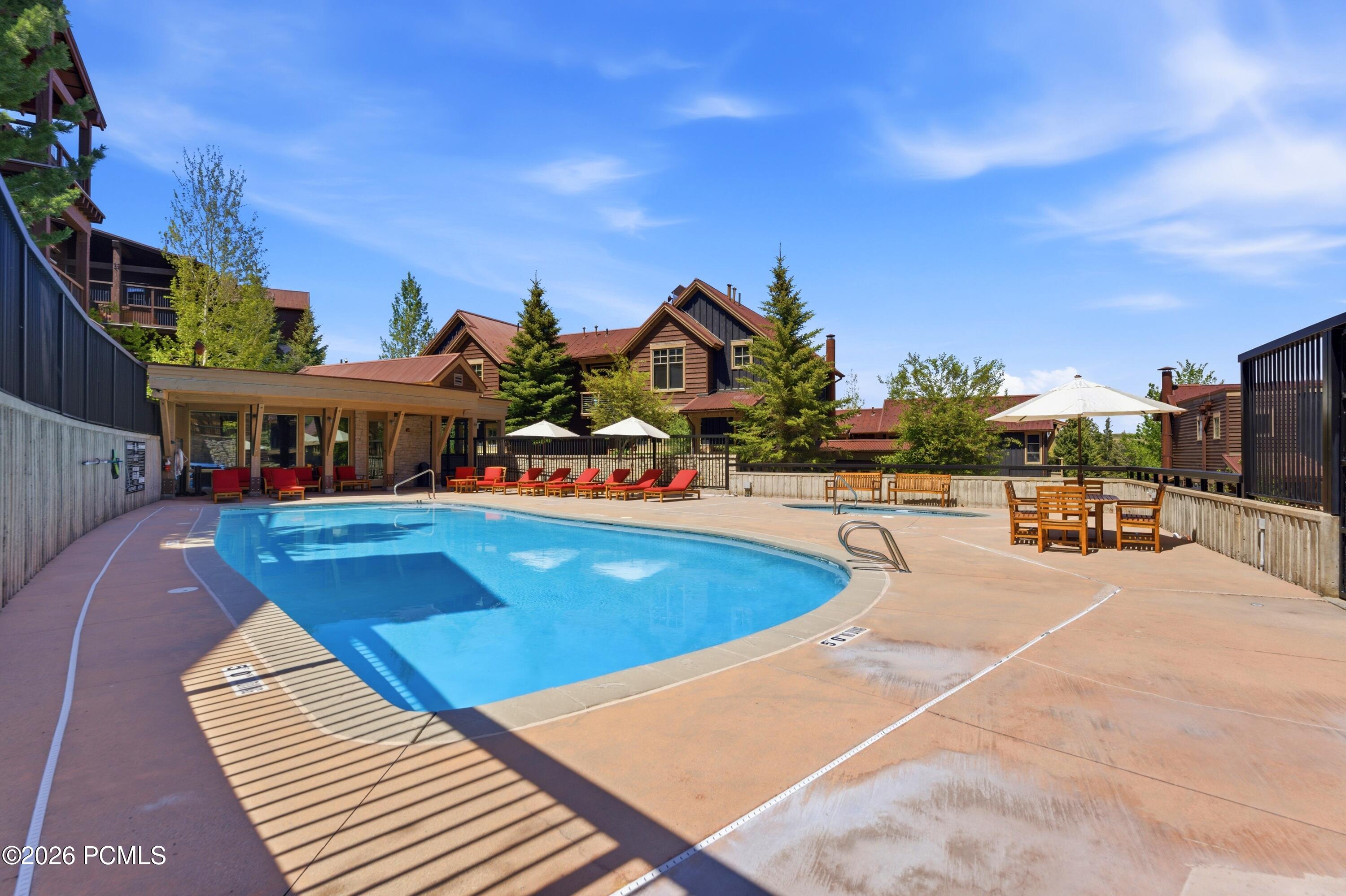 1825 Three Kings Drive 703