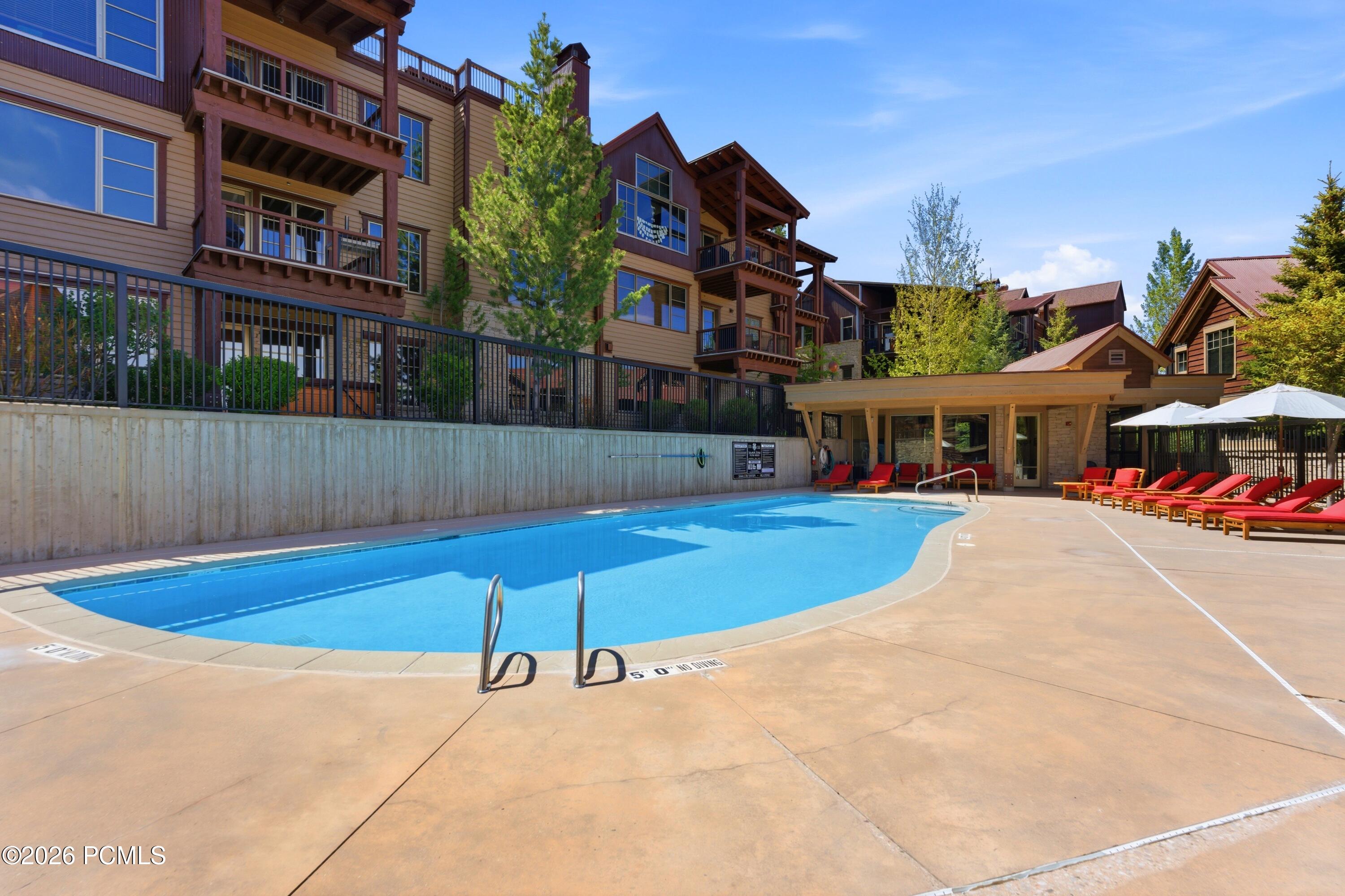 1825 Three Kings Drive 703