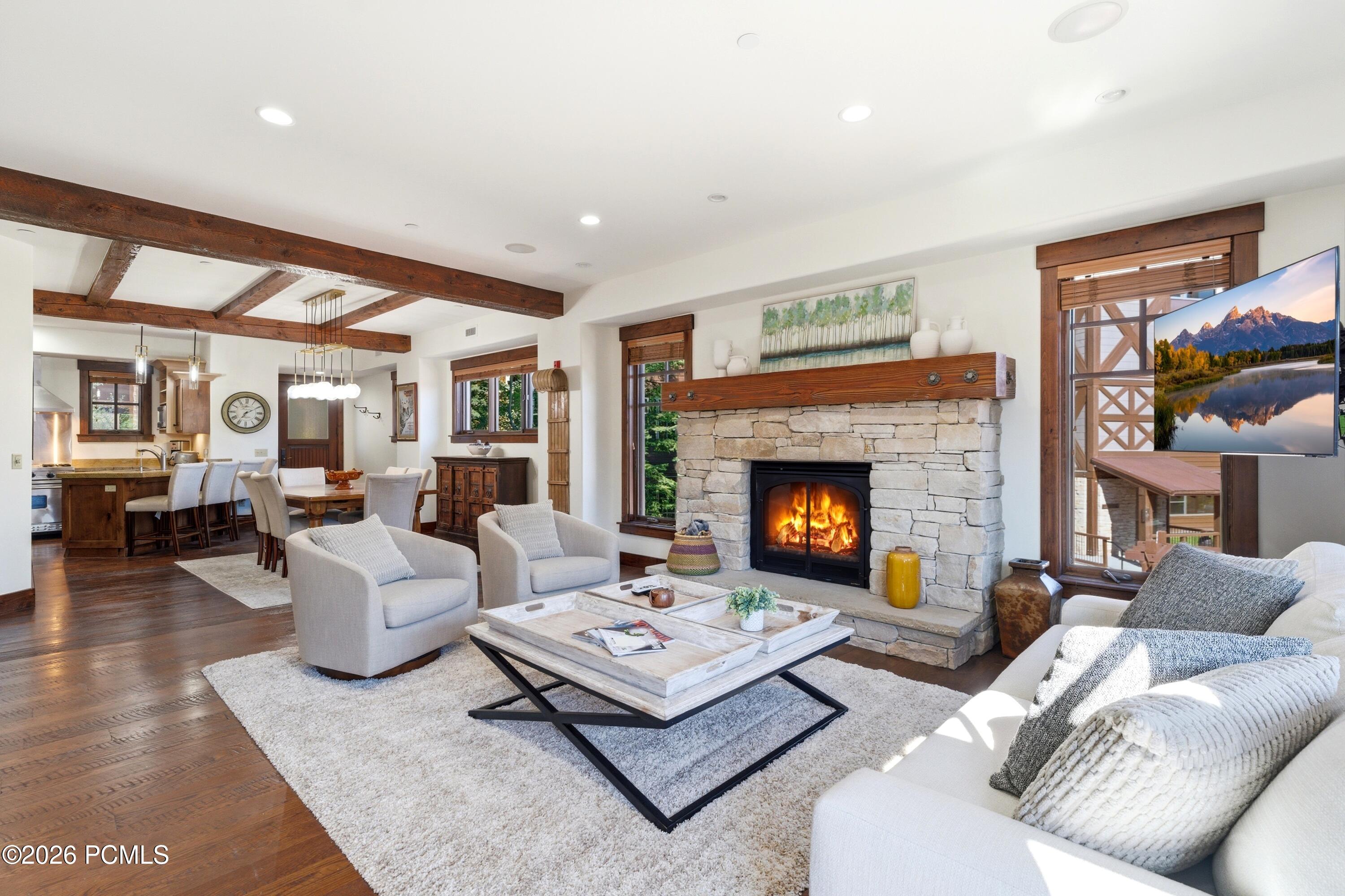 1825 Three Kings Drive 703