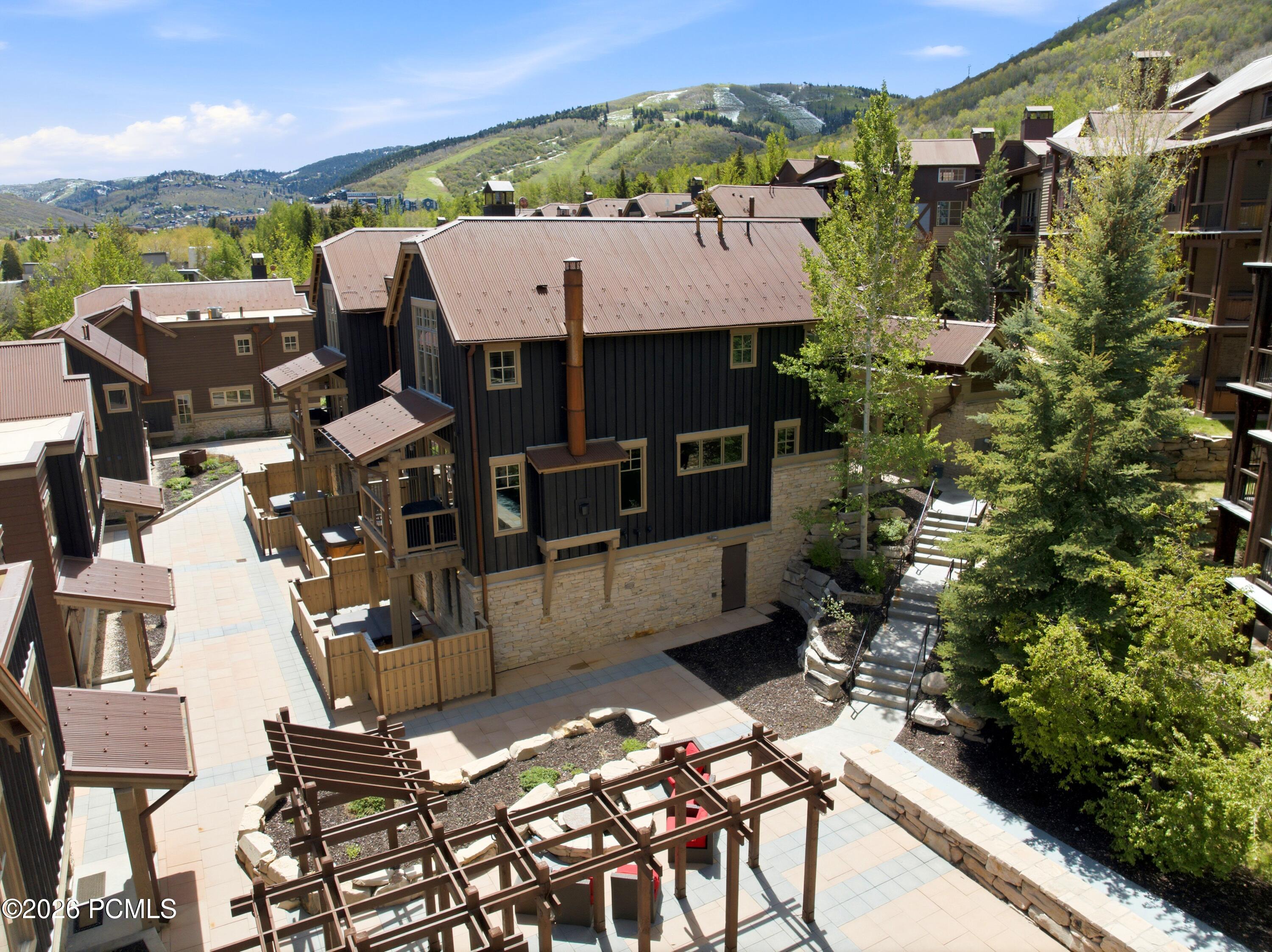 1825 Three Kings Drive 703