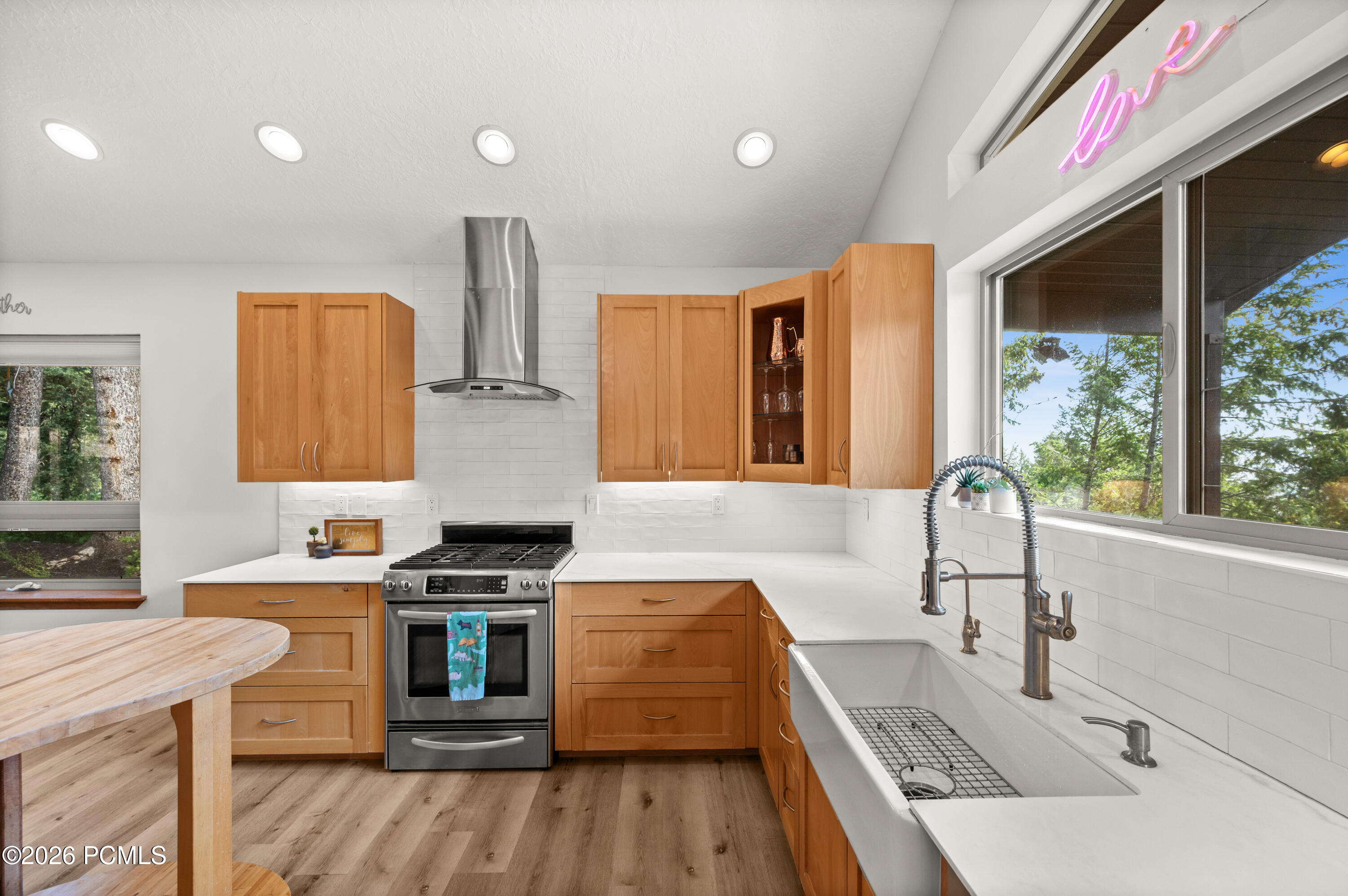 525 Upper Evergreen Drive