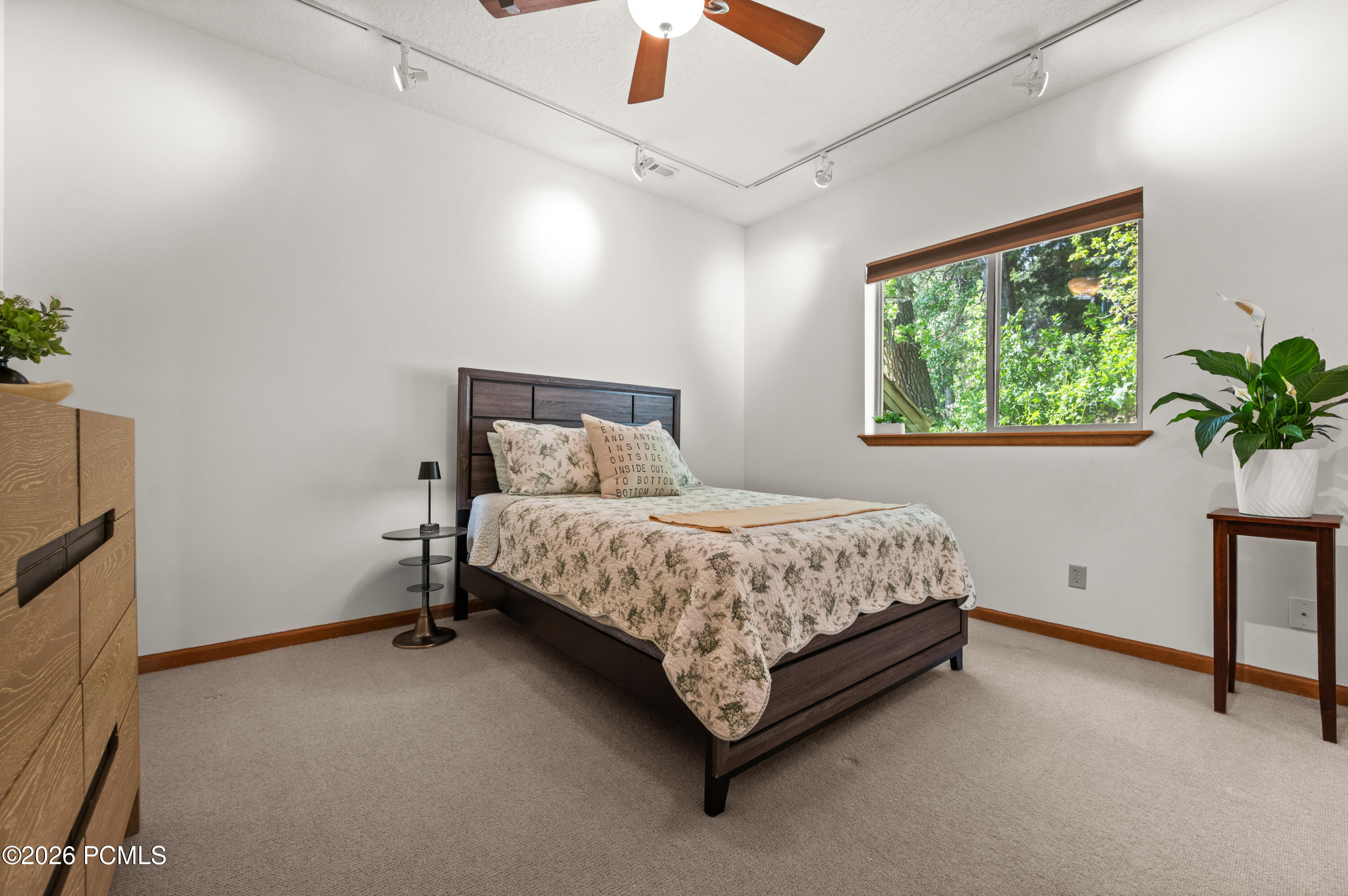 525 Upper Evergreen Drive