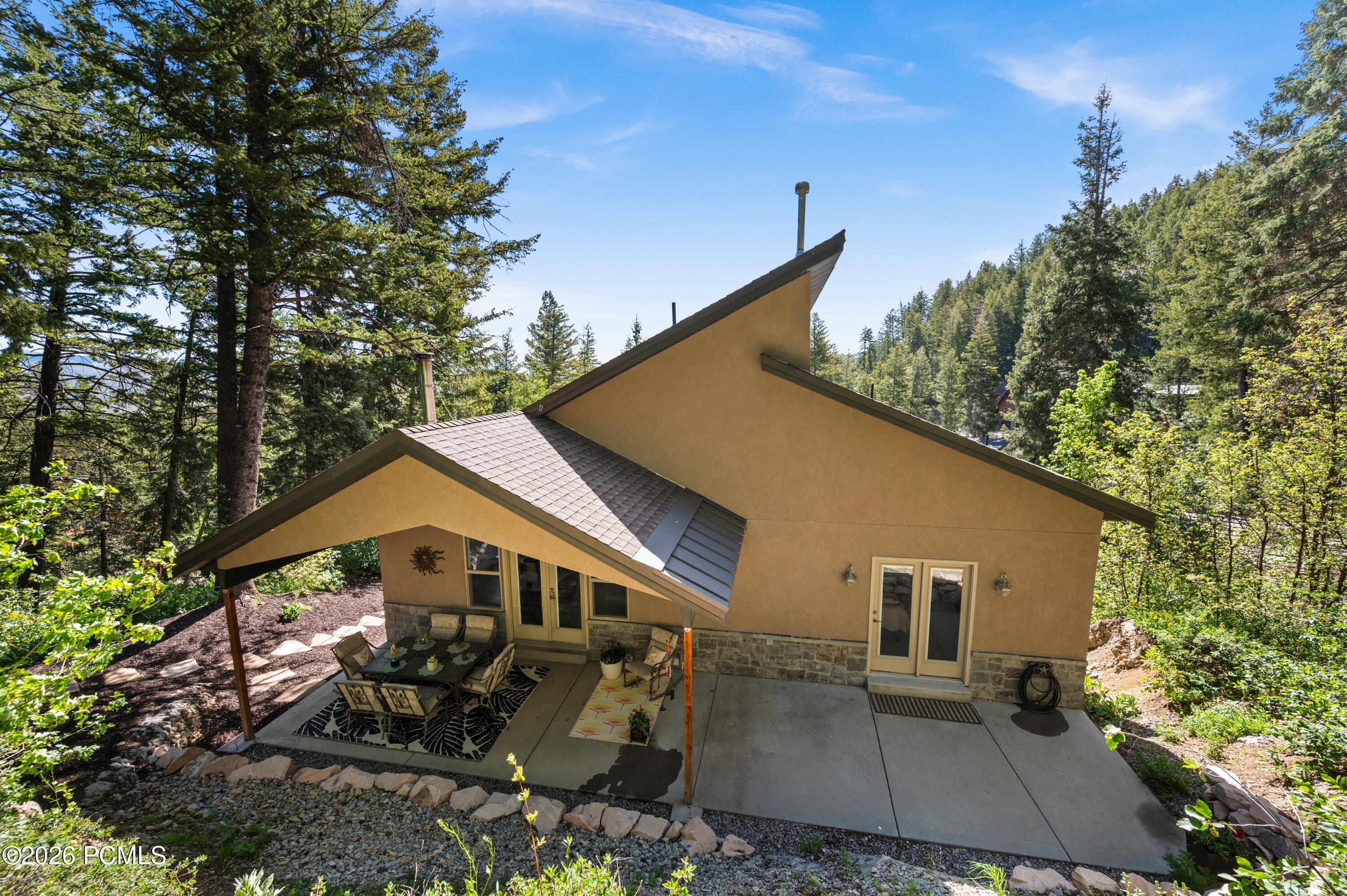 525 Upper Evergreen Drive