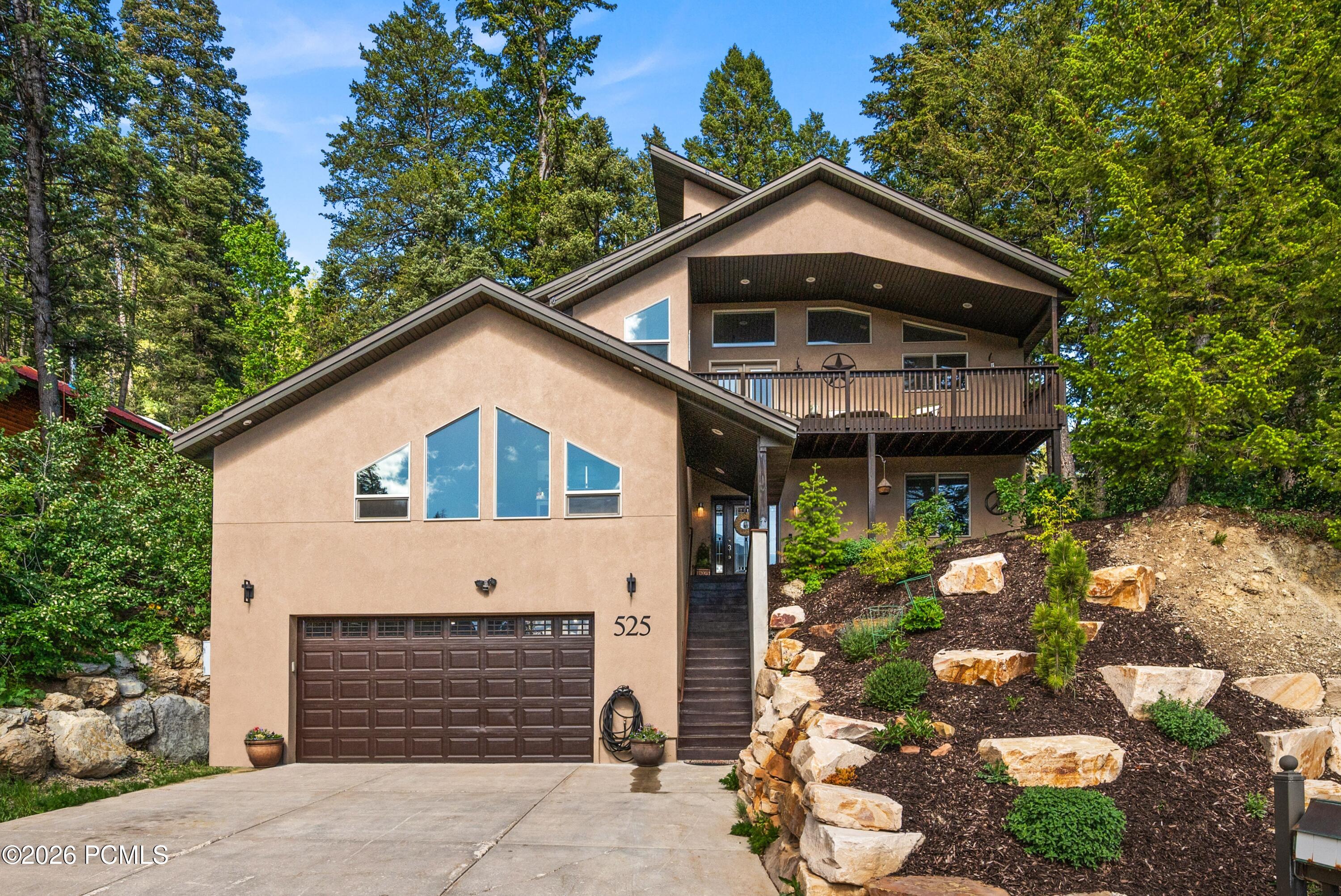 525 Upper Evergreen Drive