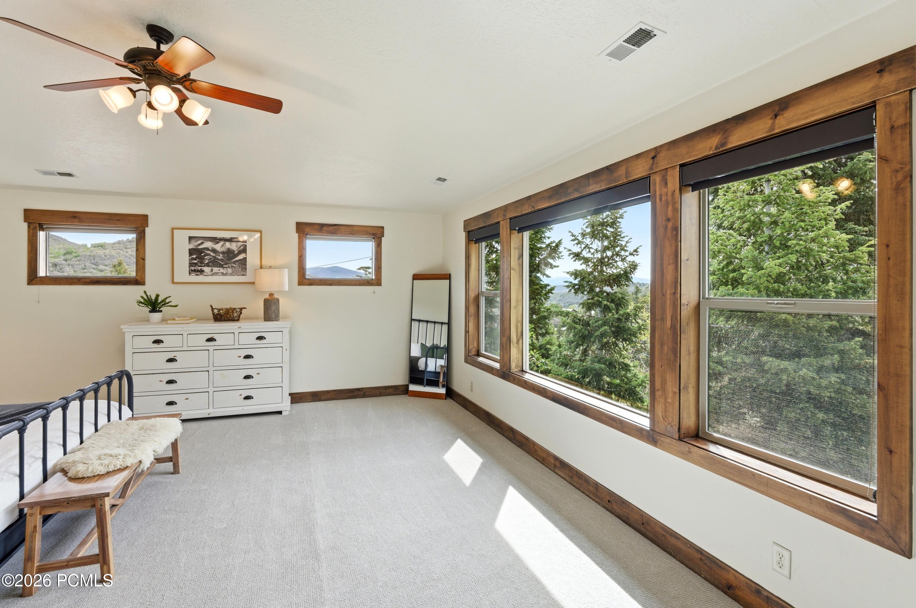 210 Parkview Drive
