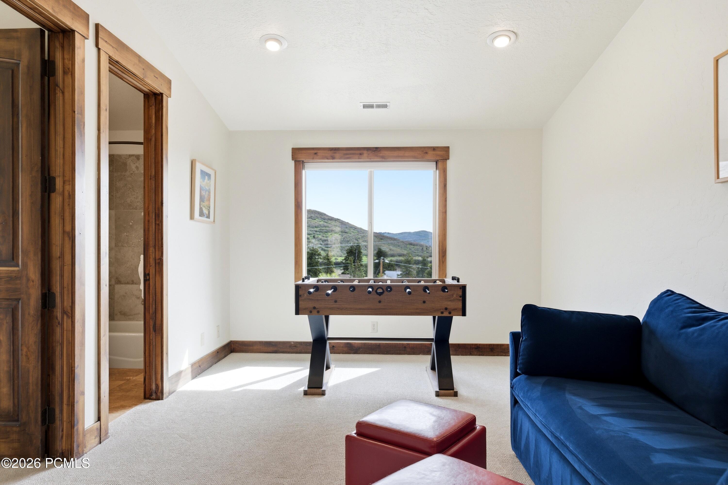 210 Parkview Drive