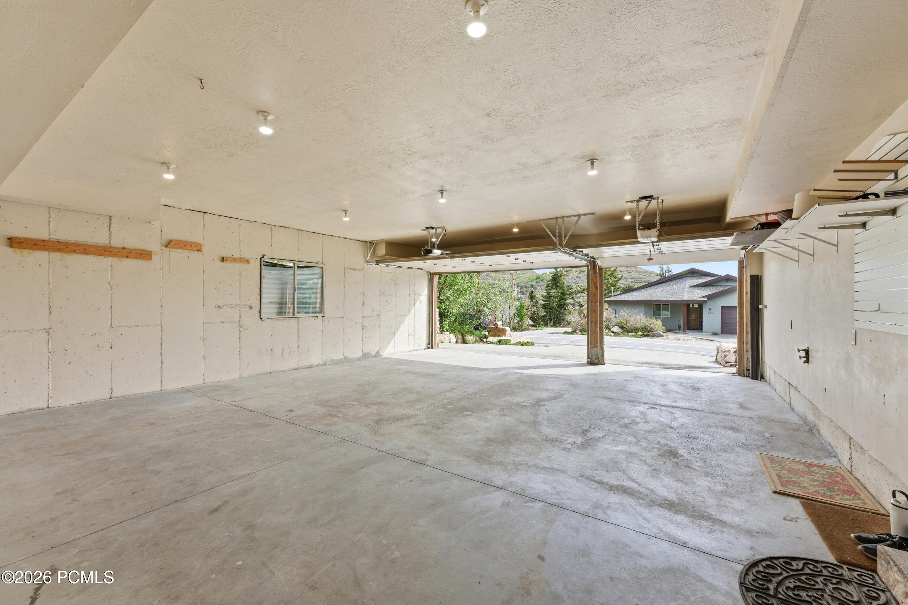 210 Parkview Drive