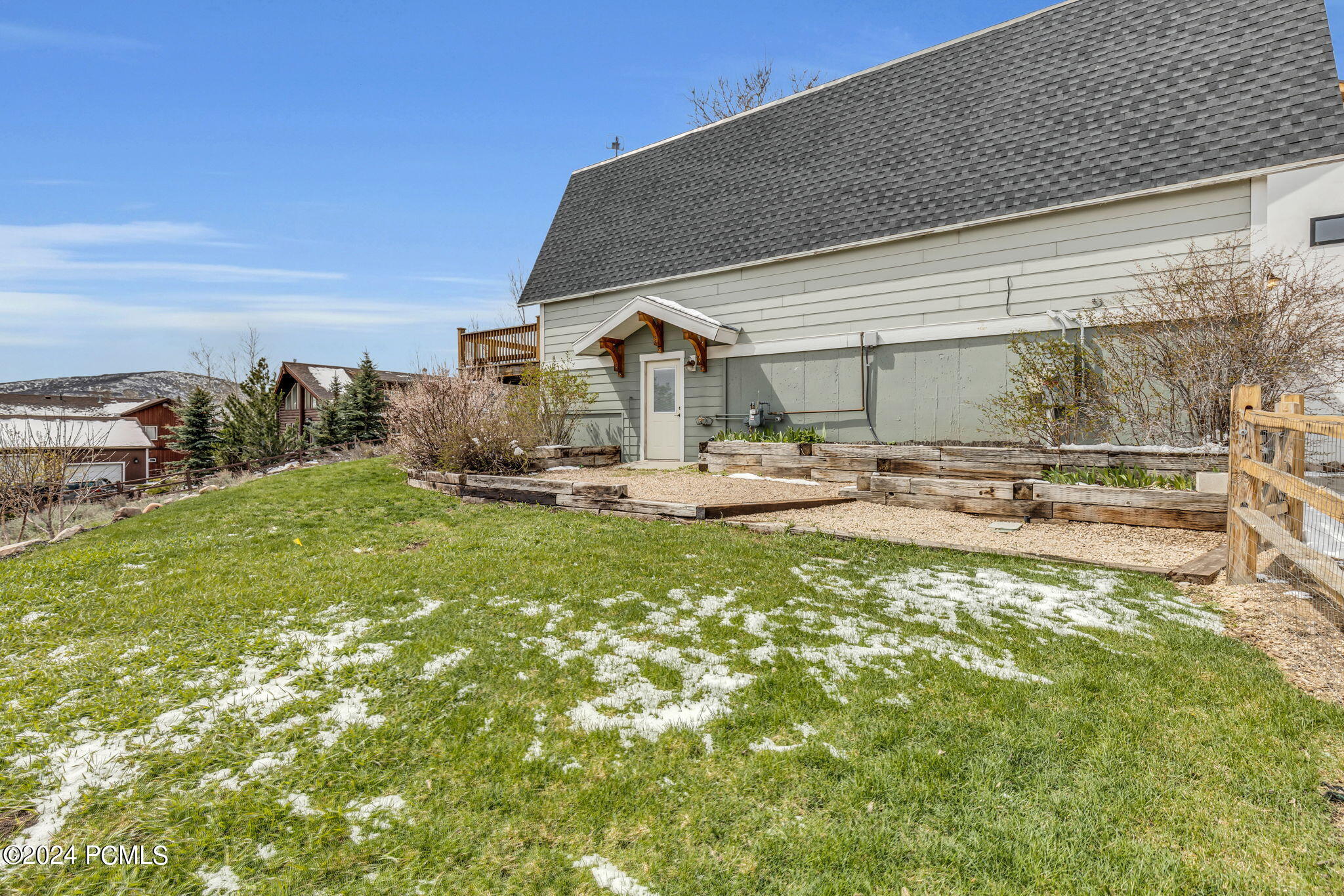 6381 Highland Drive