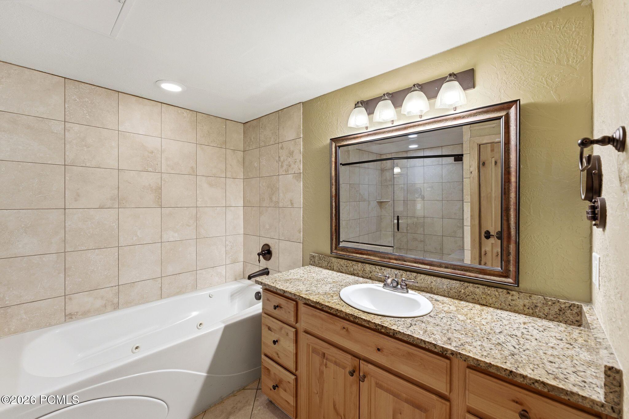 2653 W Canyons Resort Drive 323