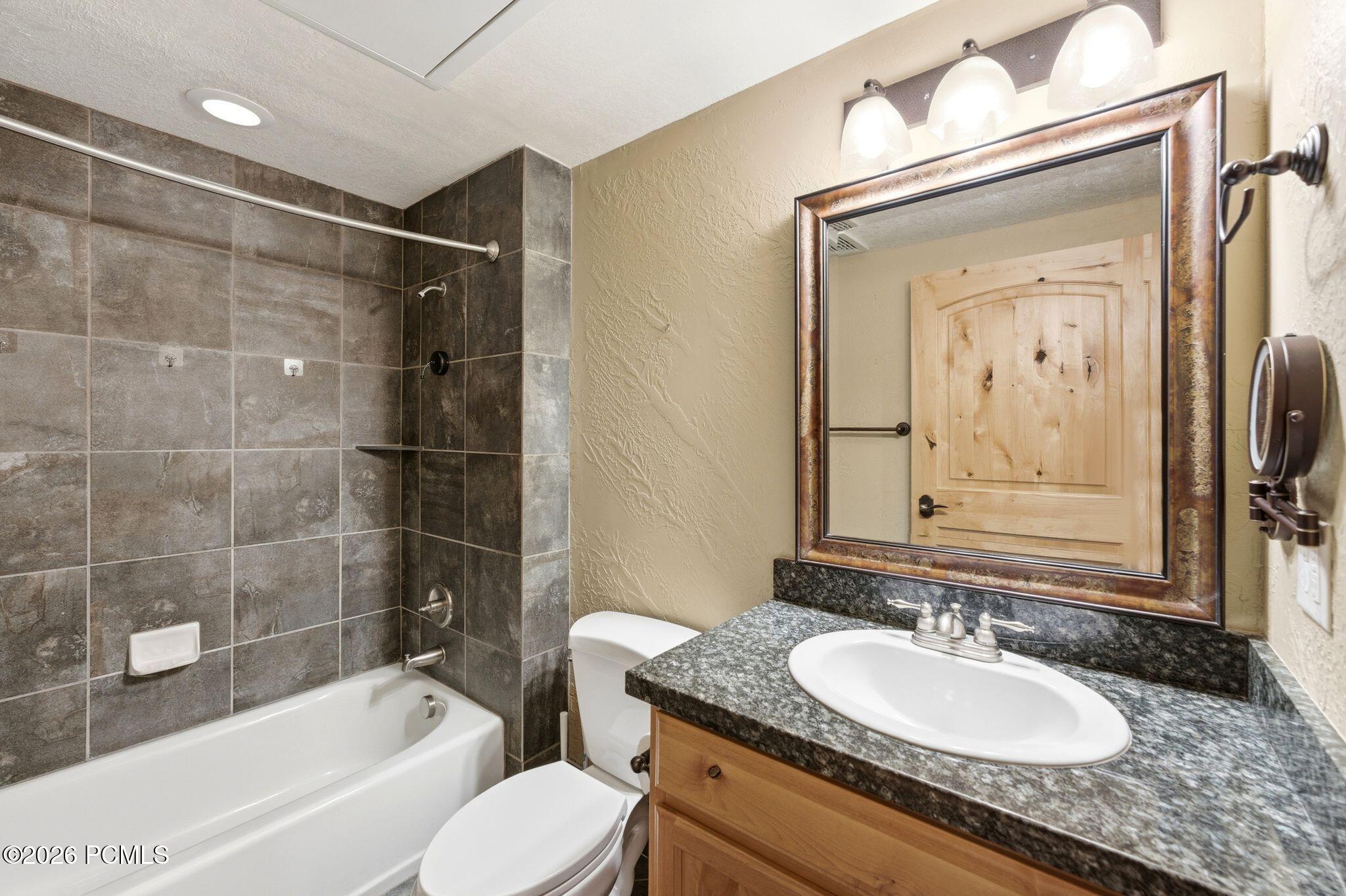 2653 W Canyons Resort Drive 323