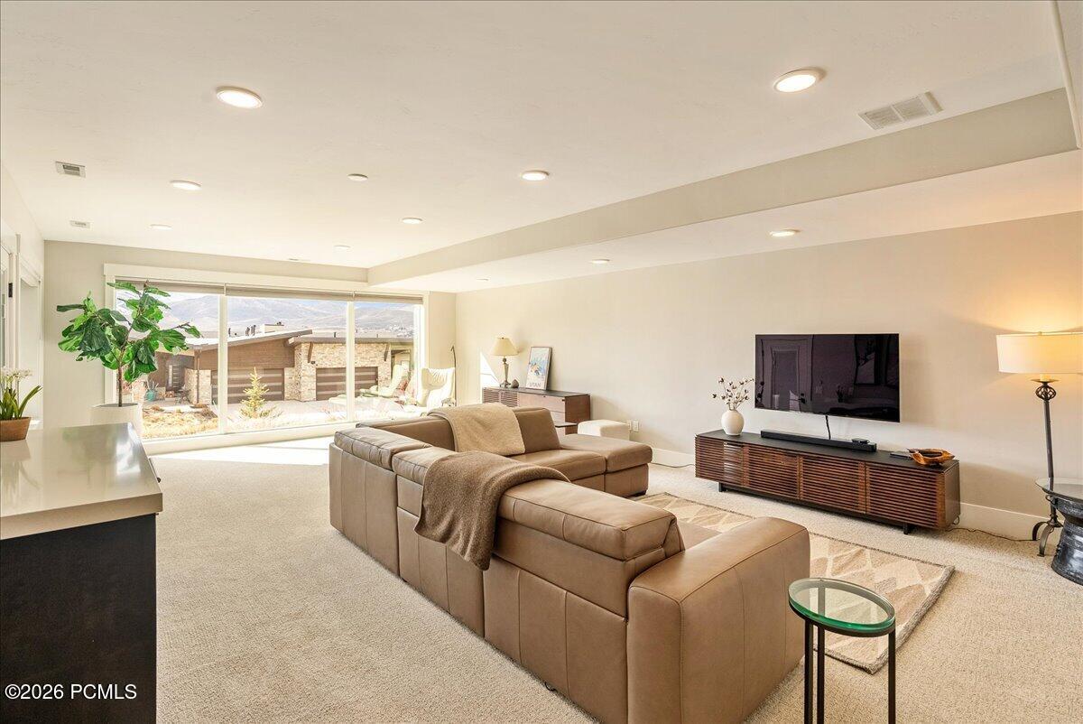 11541 N Upside Drive