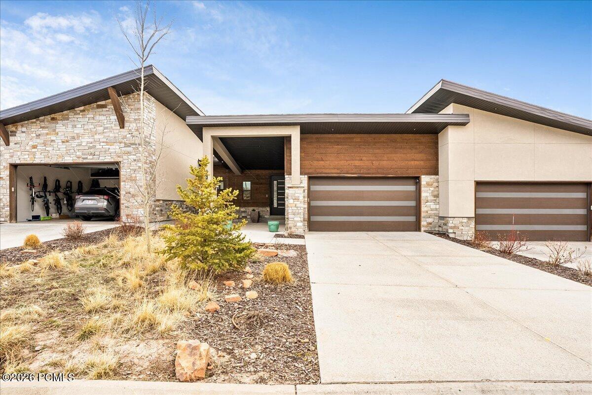 11541 N Upside Drive