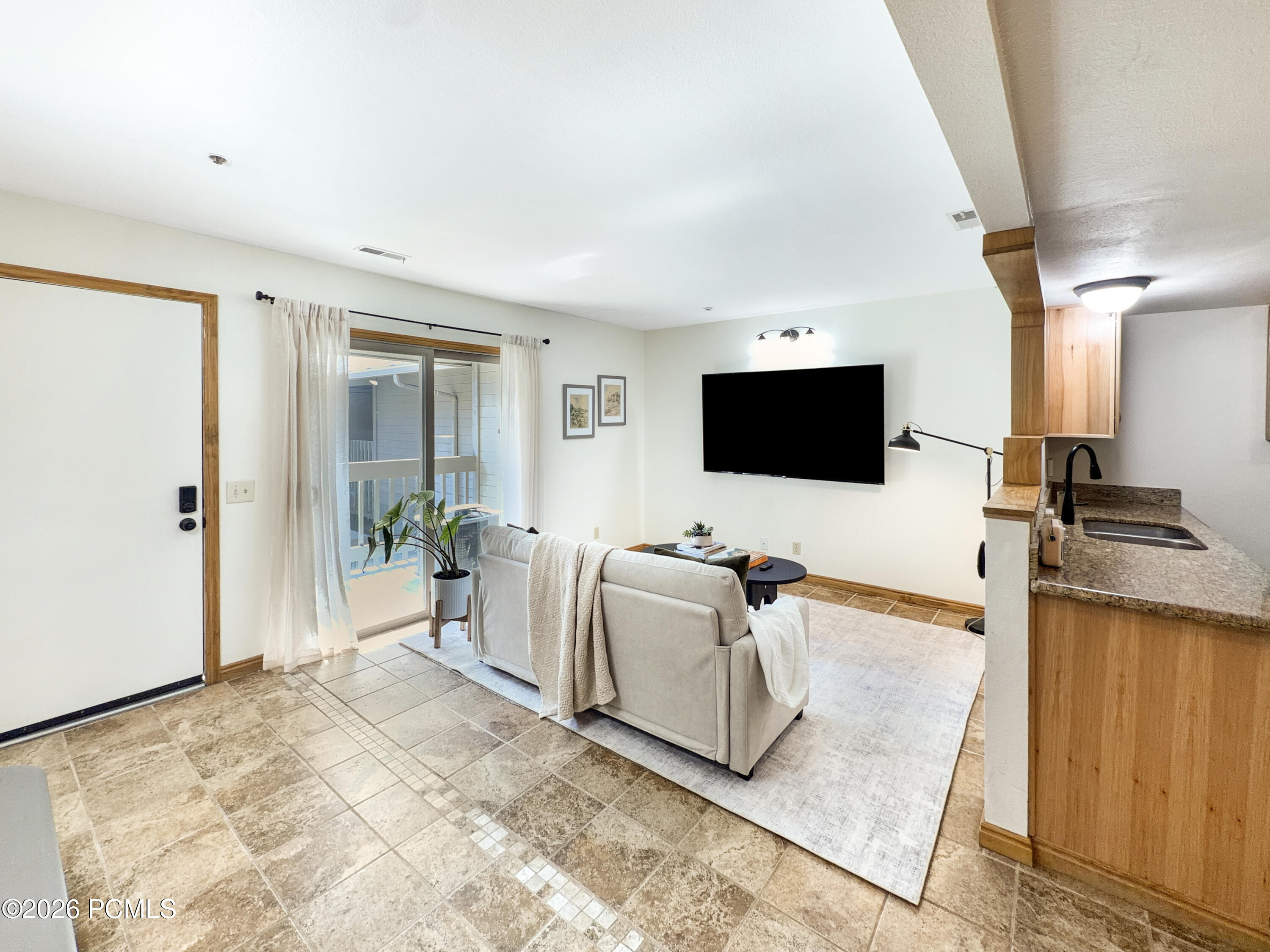 1690 Upper Ironhorse Road Unit 7