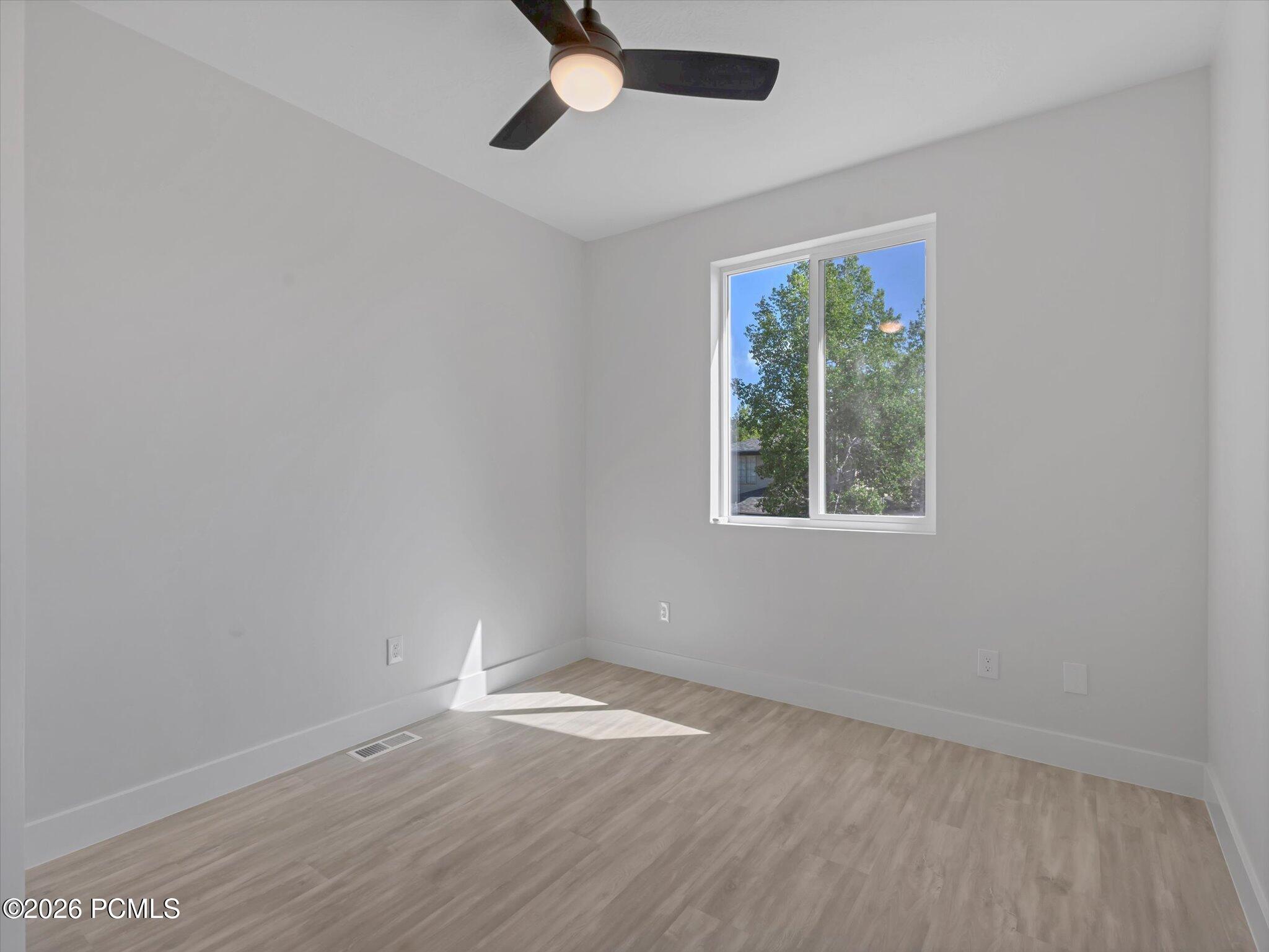 1107 Station Loop Road