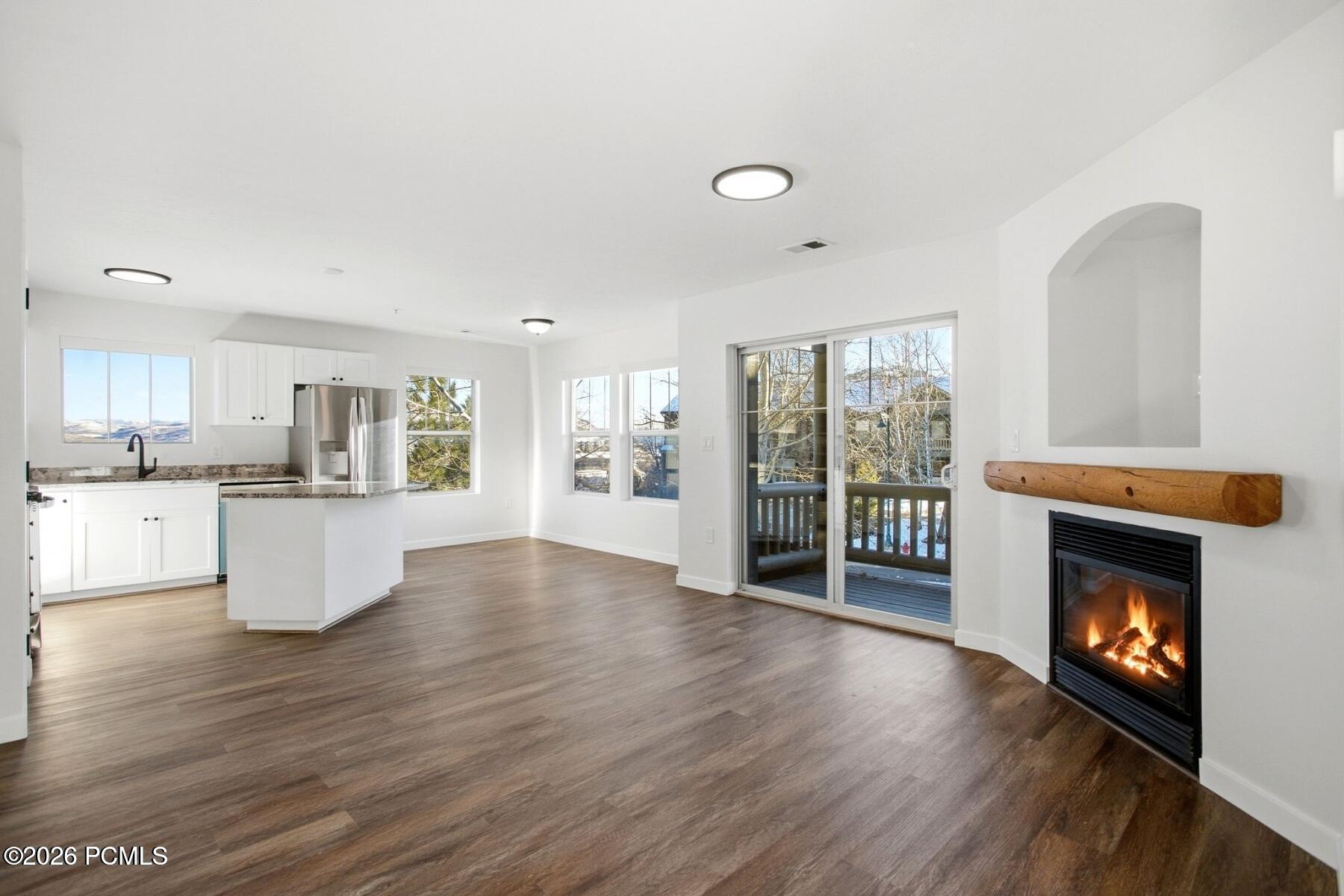 1716 W Fox Bay Drive Unit H204