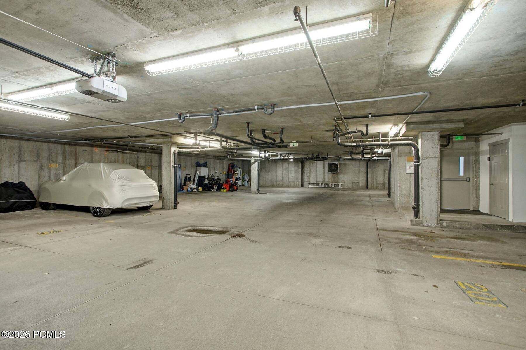 1716 W Fox Bay Drive Unit H204