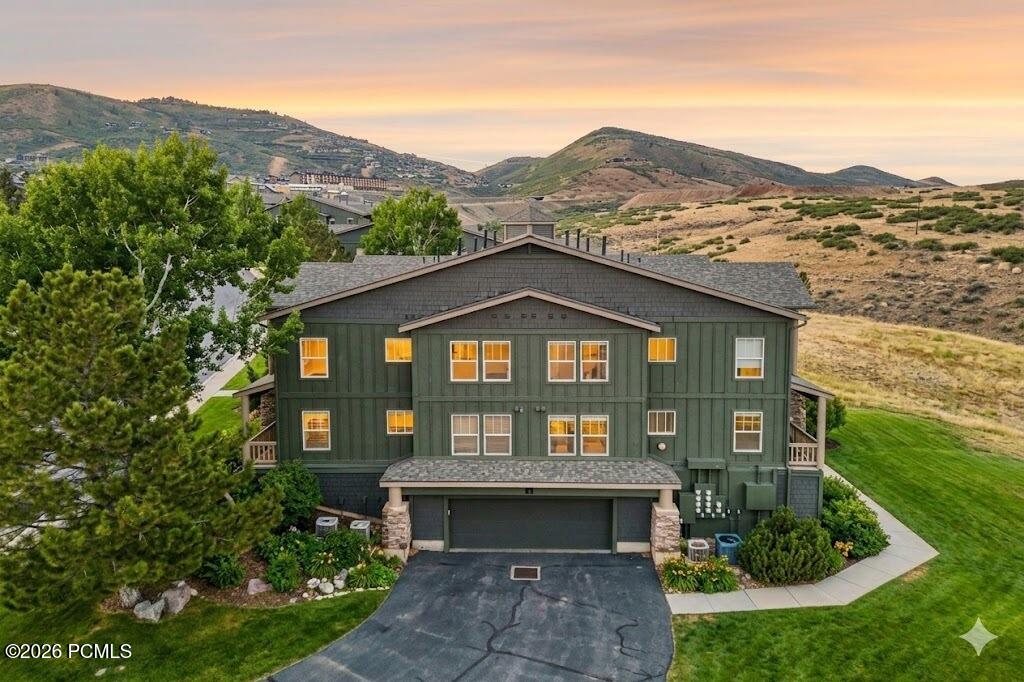 1716 W Fox Bay Drive Unit H204
