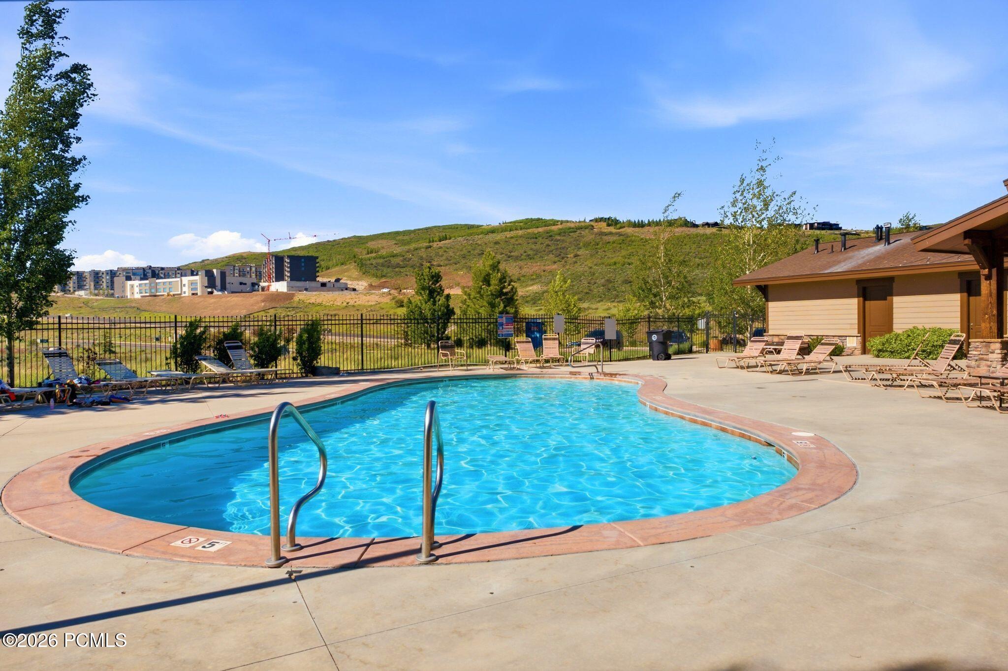 901 W Abigail Drive 120