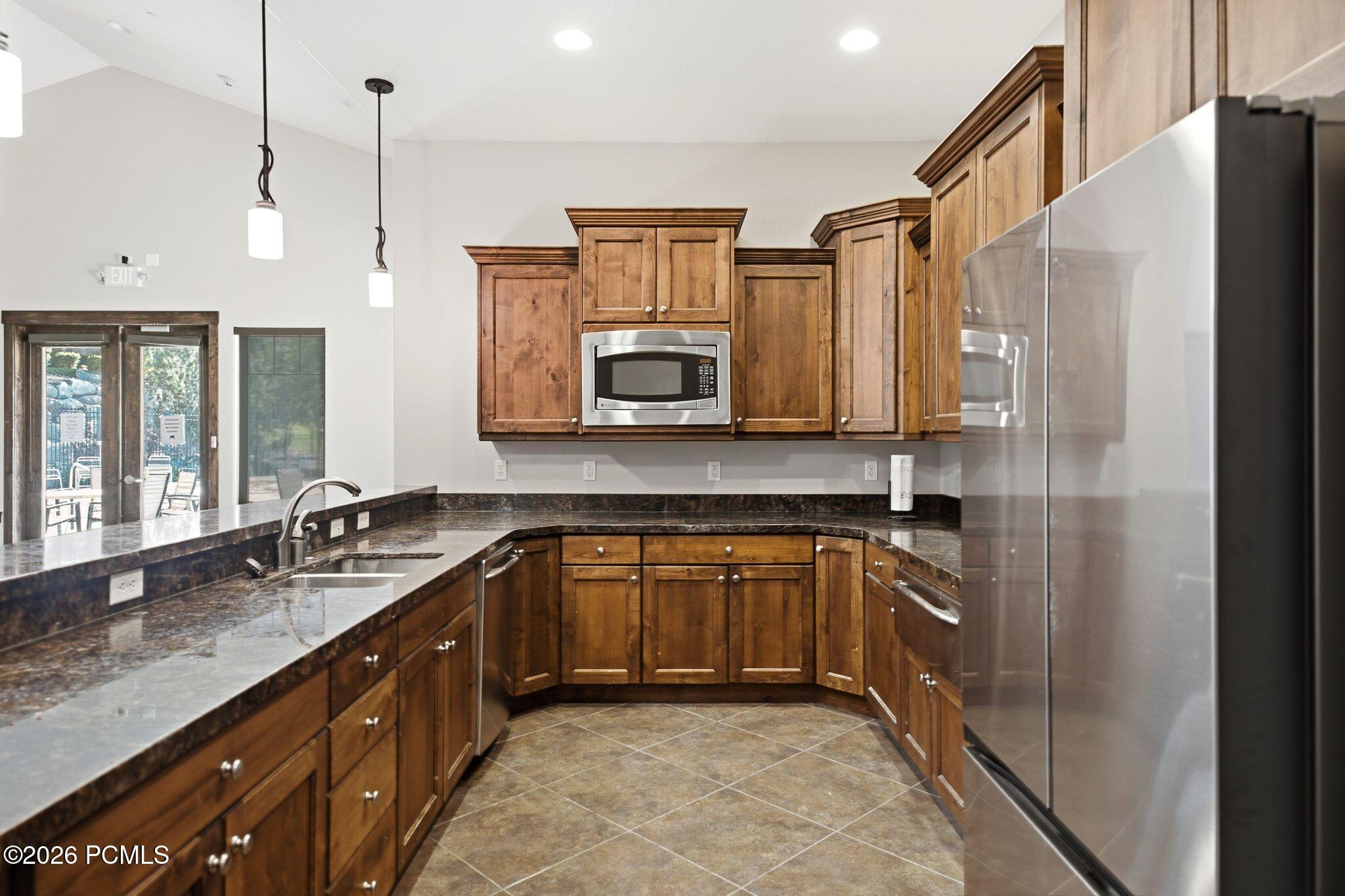901 W Abigail Drive 120
