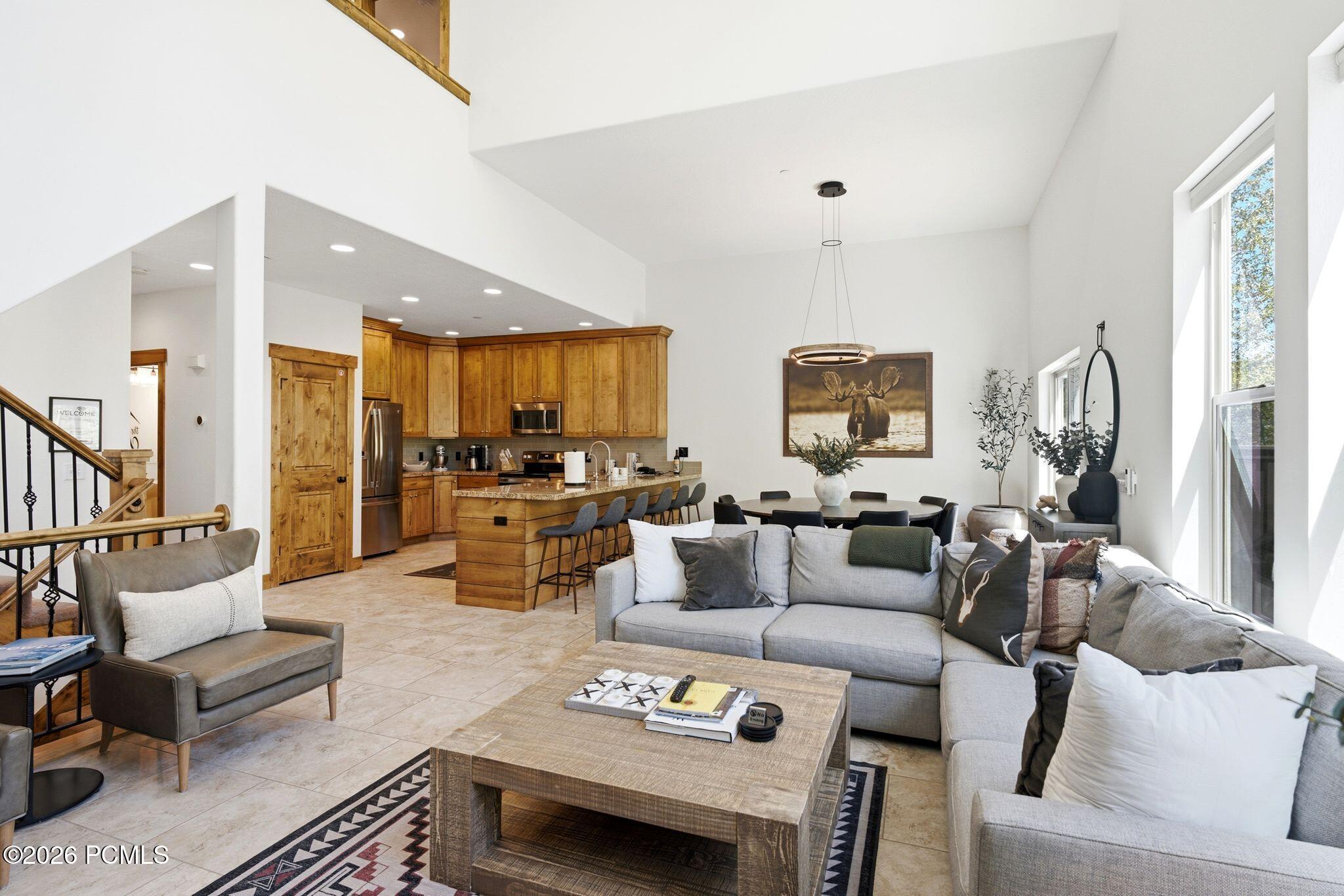 901 W Abigail Drive 120