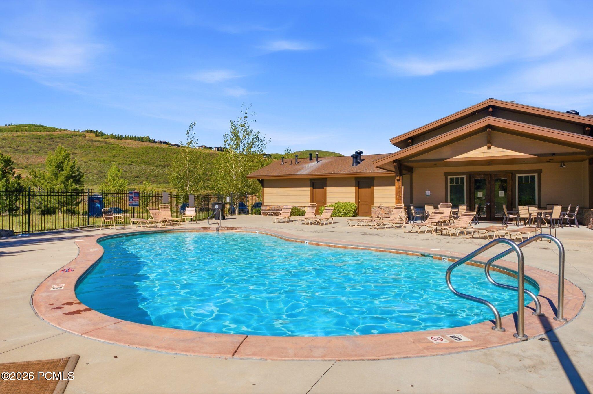 901 W Abigail Drive 120