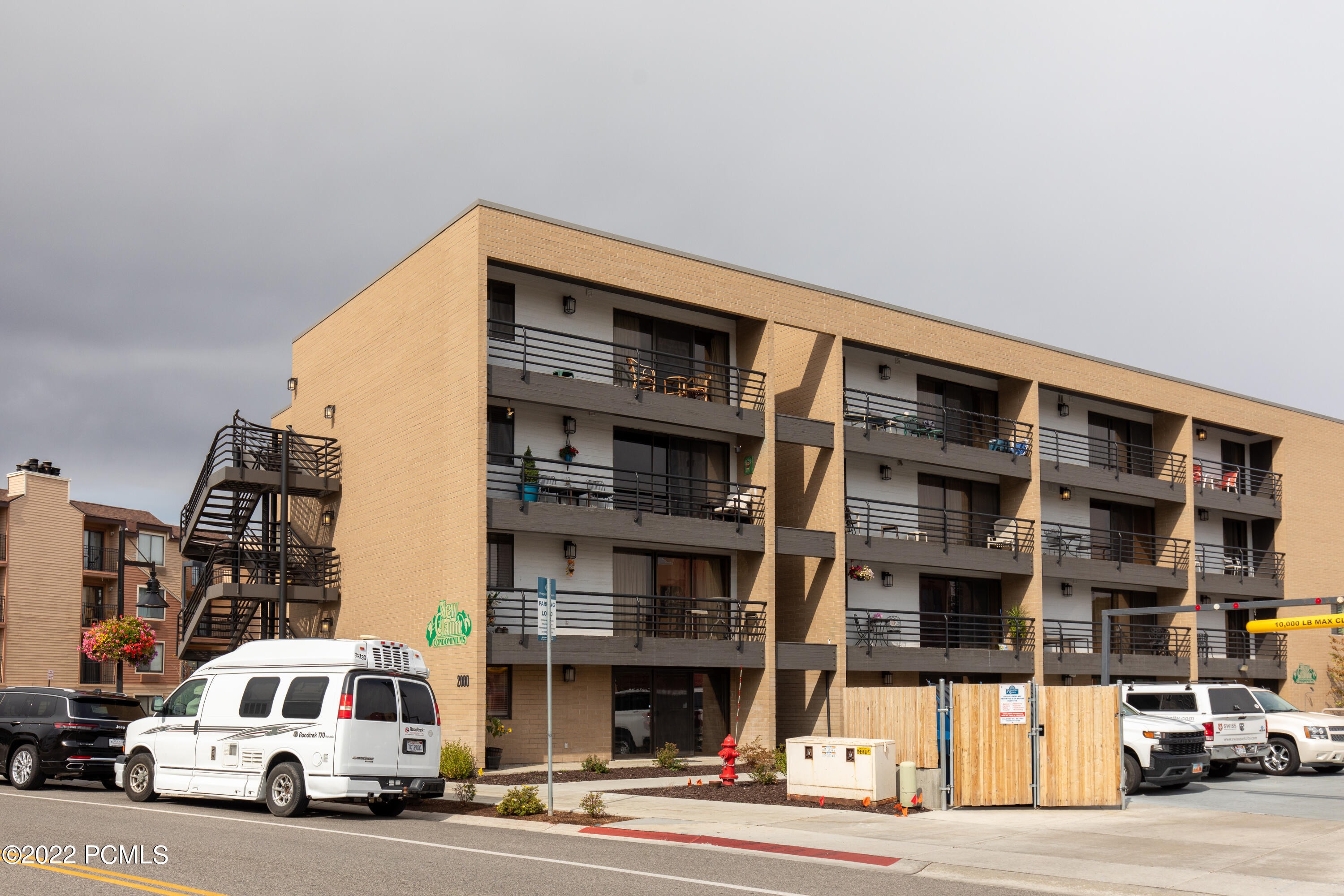 2000 Prospector Avenue 409