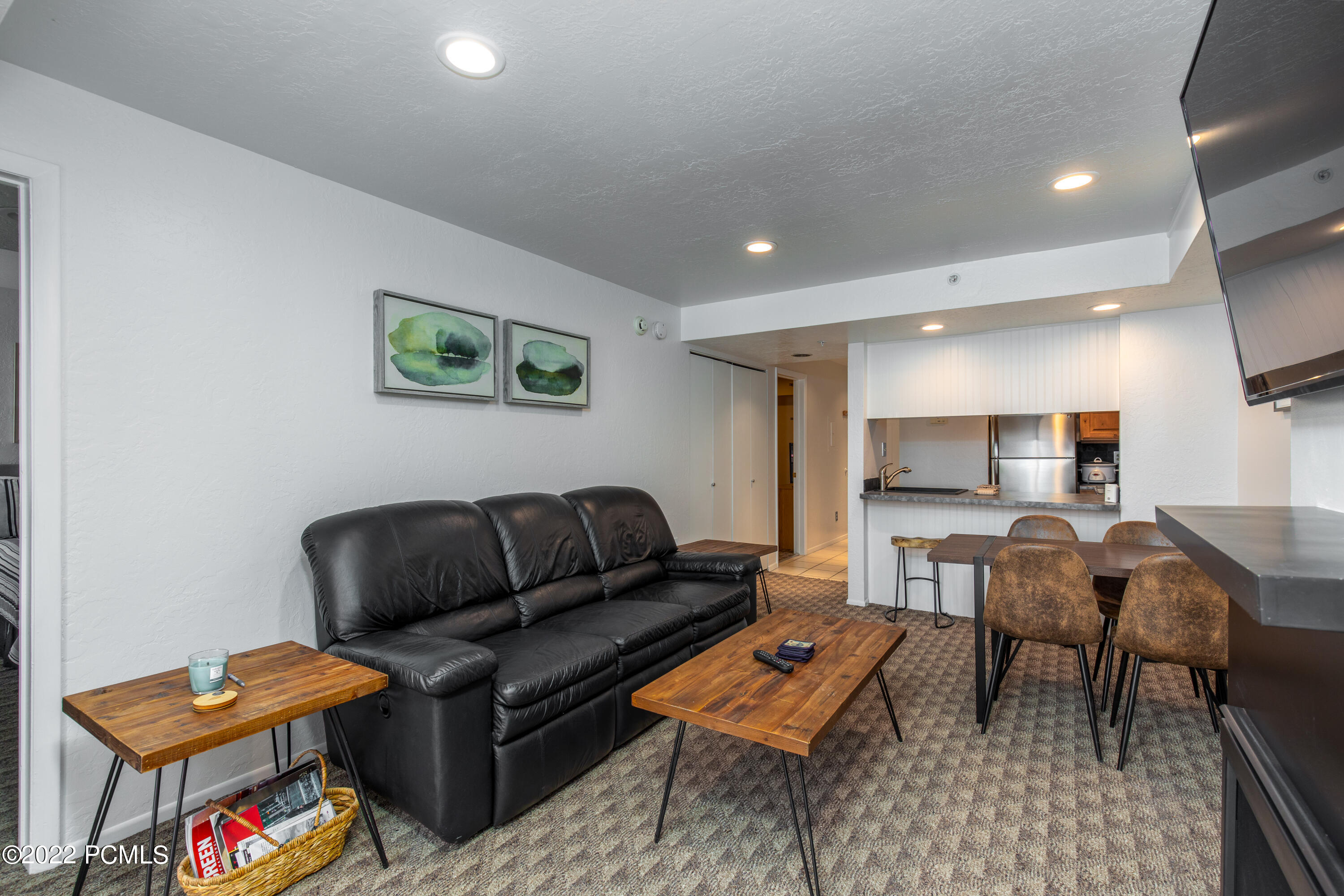 2000 Prospector Avenue 409