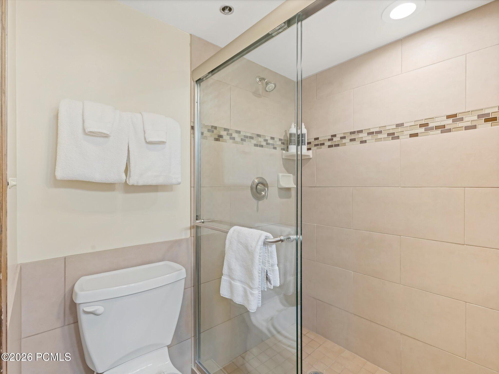 1485 Empire Drive 215