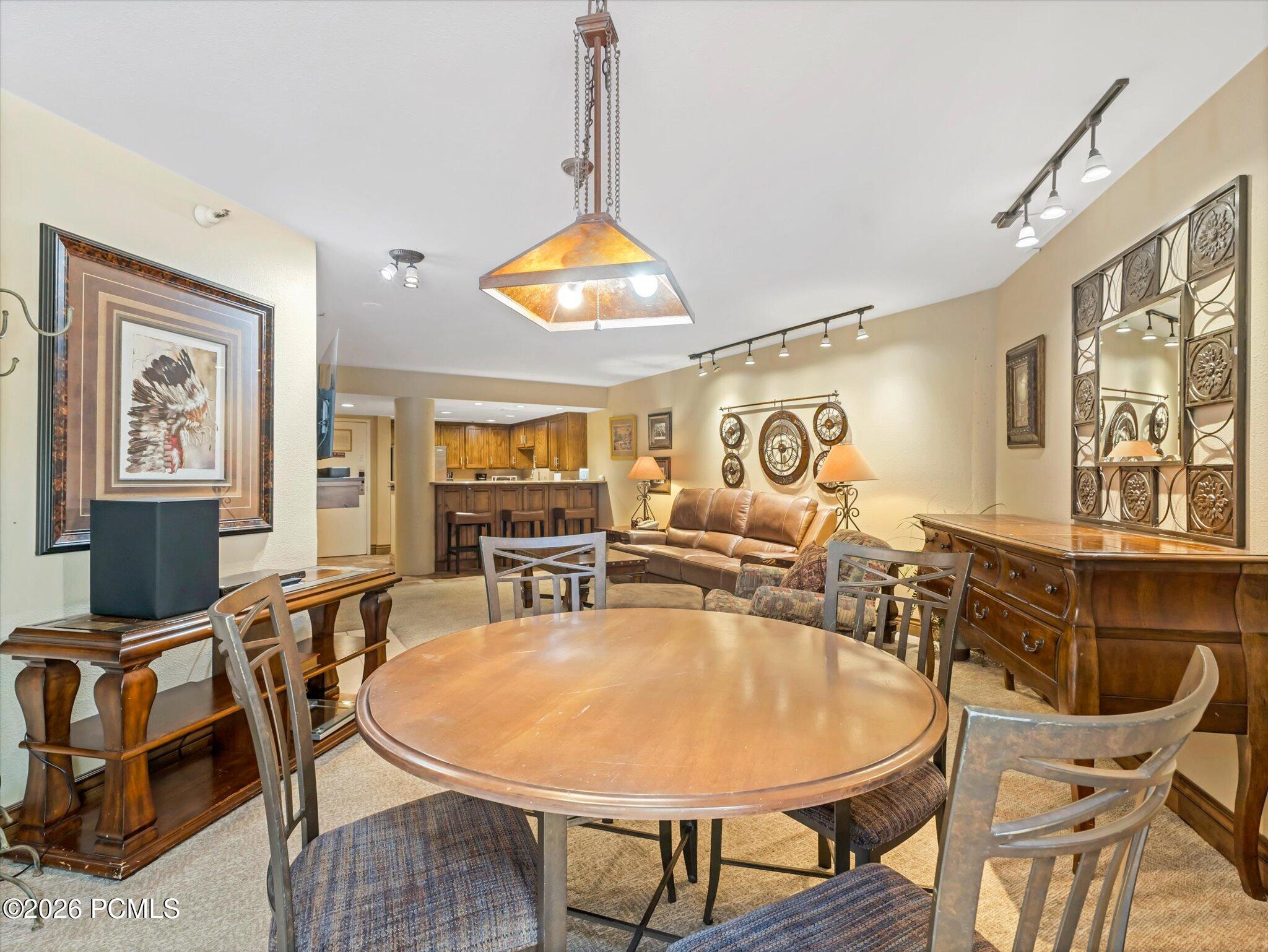 1485 Empire Drive 215