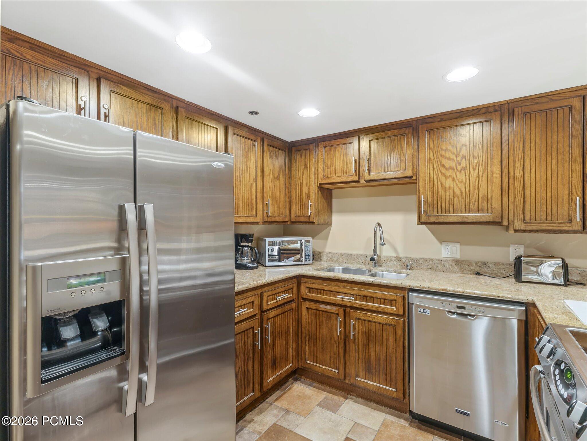 1485 Empire Drive 215