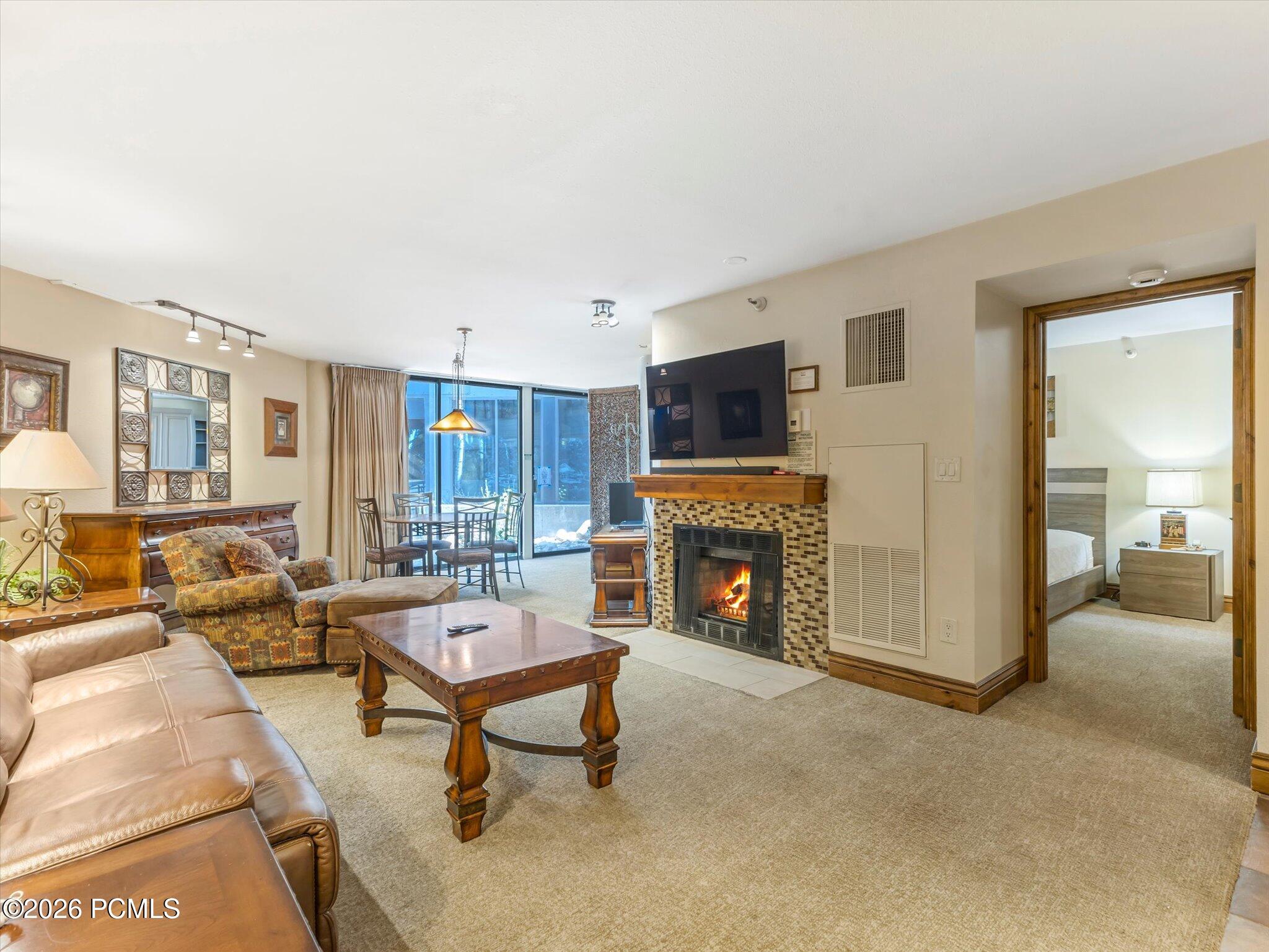 1485 Empire Drive 215