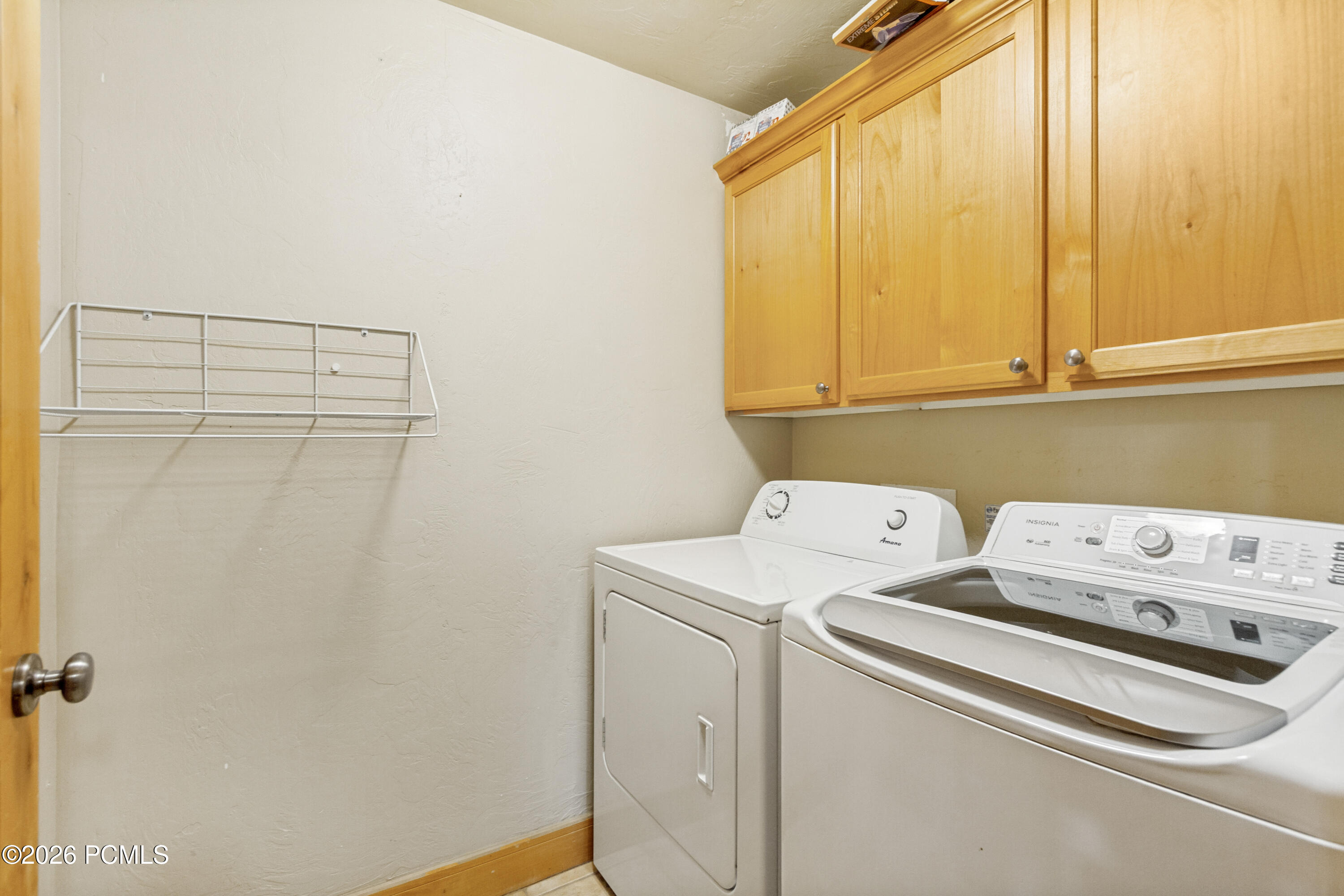 1526 W Redstone Avenue B