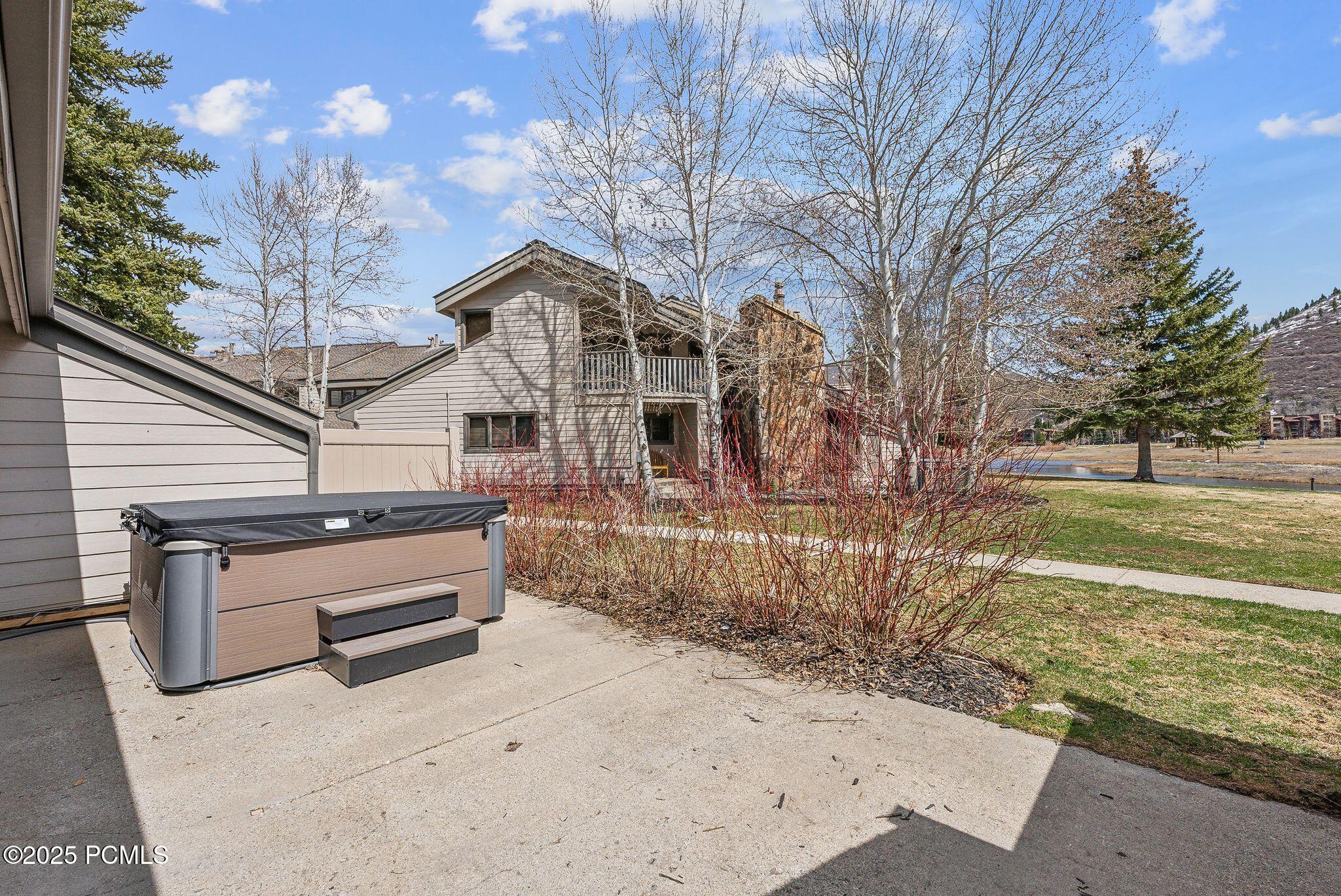1450 Deer Valley Drive