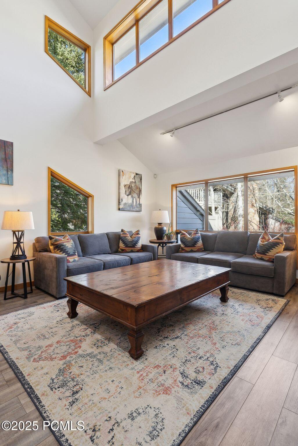 1450 Deer Valley Drive