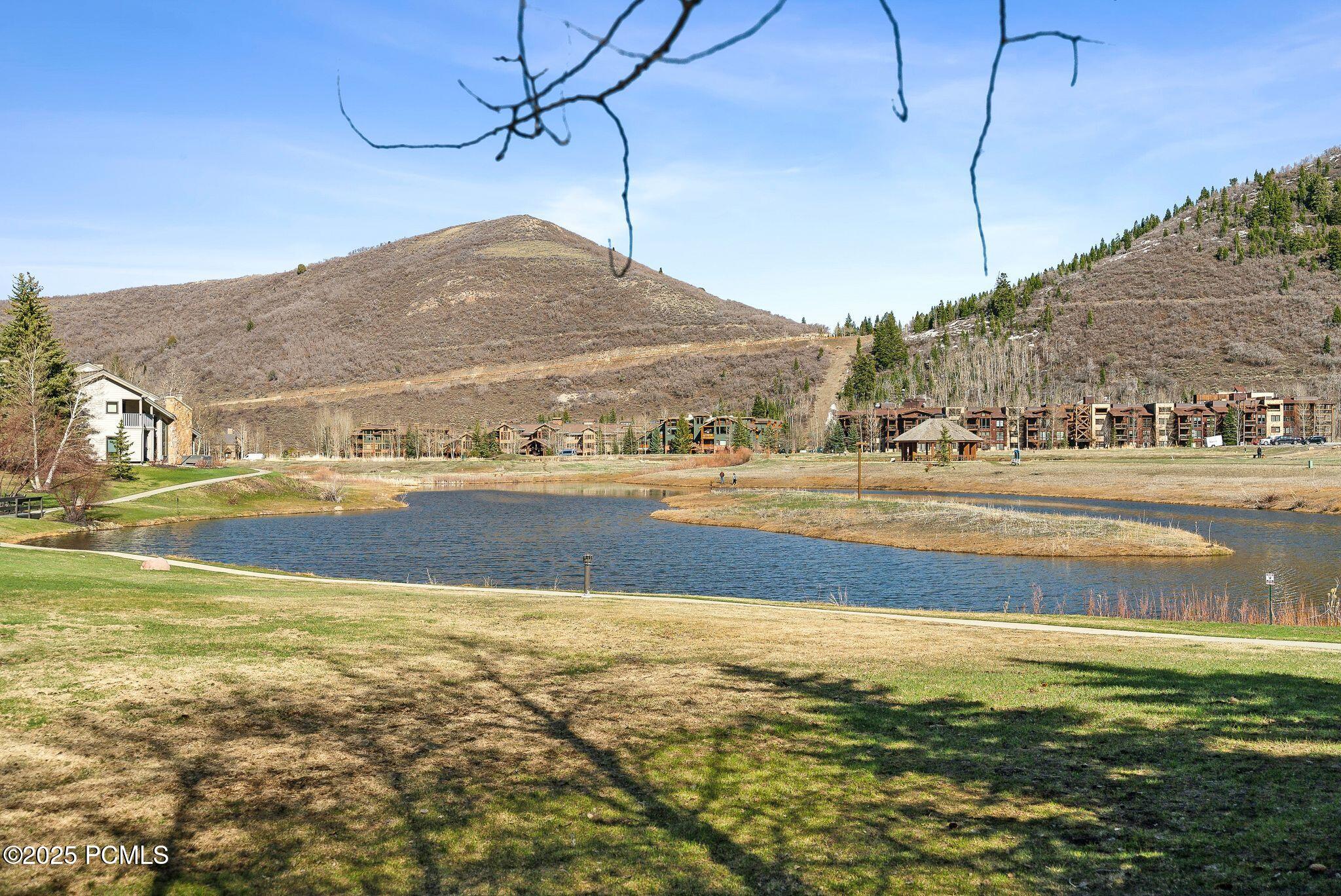 1450 Deer Valley Drive