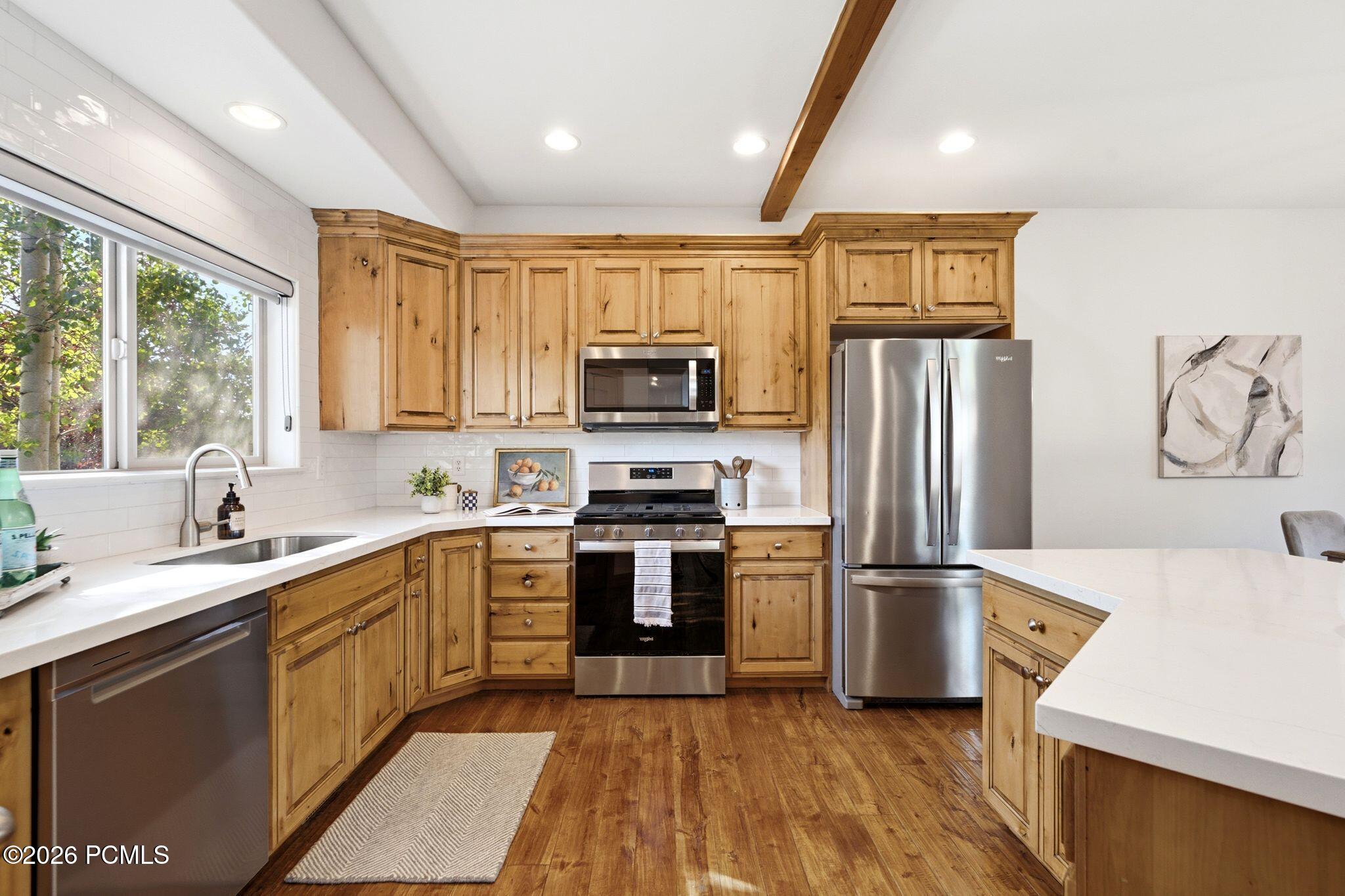3446 W Cedar Drive