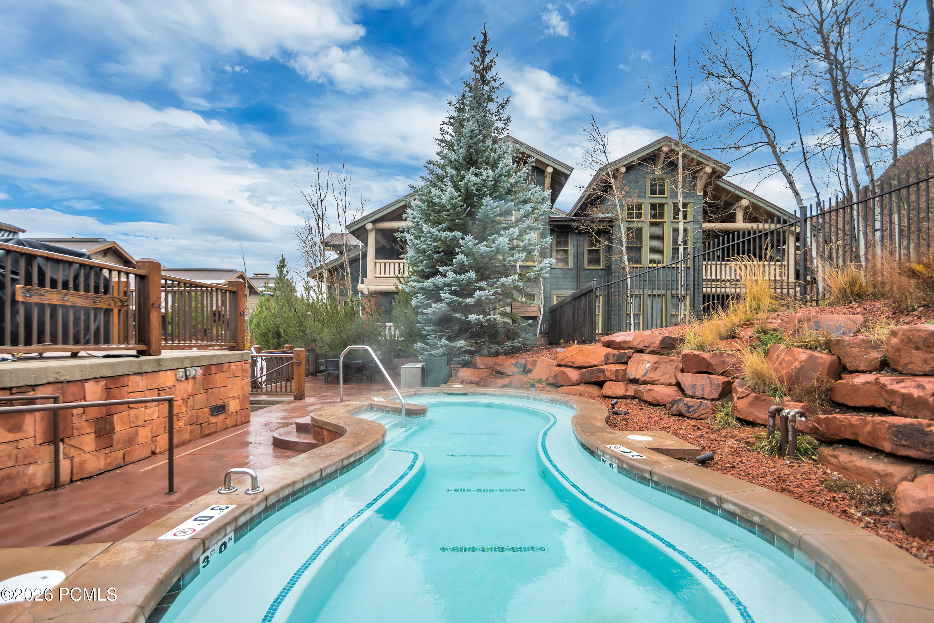 2900 E Deer Valley Drive B218/220