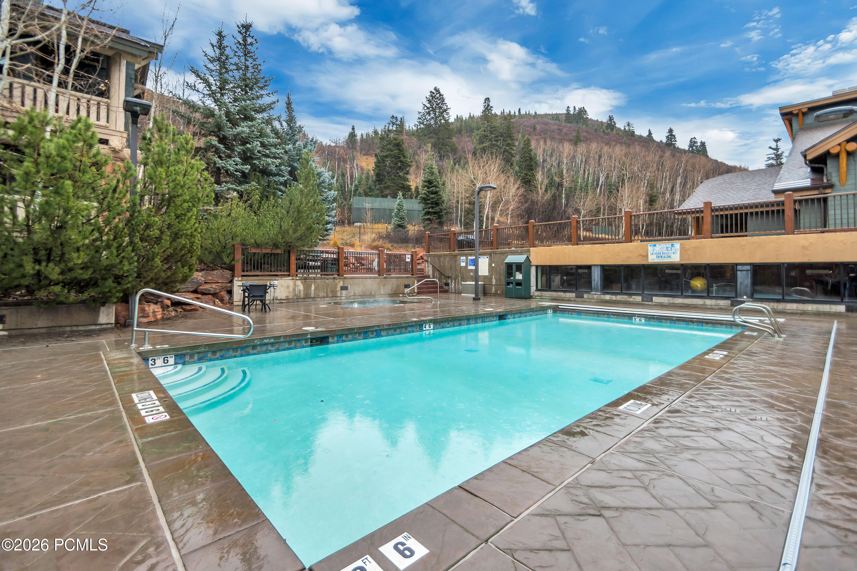 2900 E Deer Valley Drive B218/220