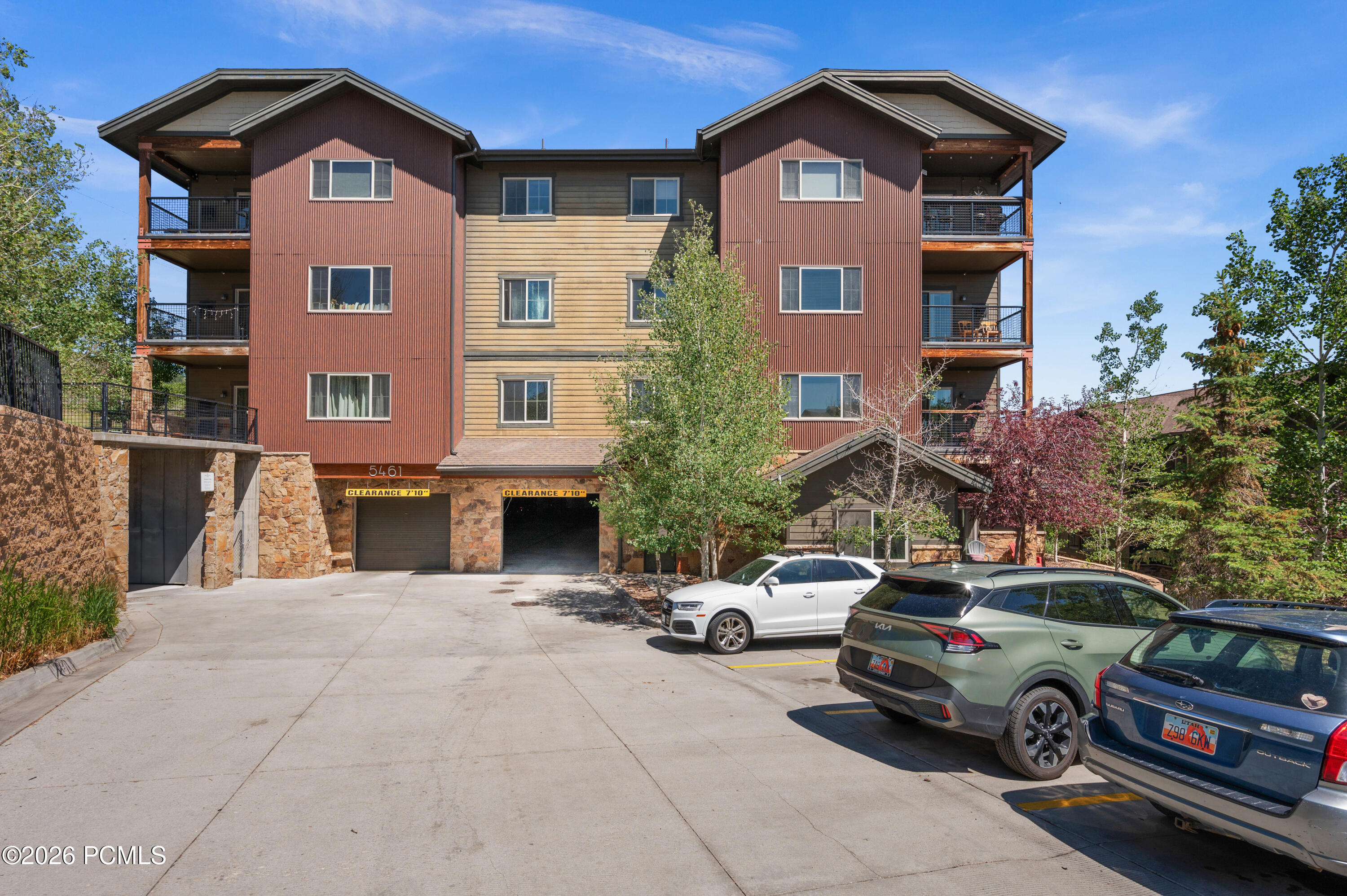 5461 N Luge Lane 2104