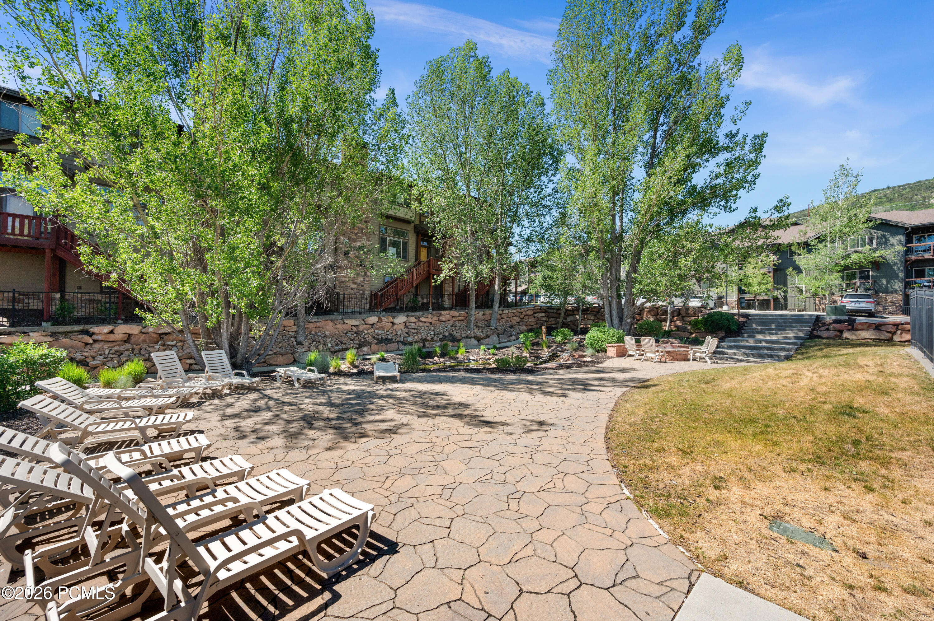 5461 N Luge Lane 2104