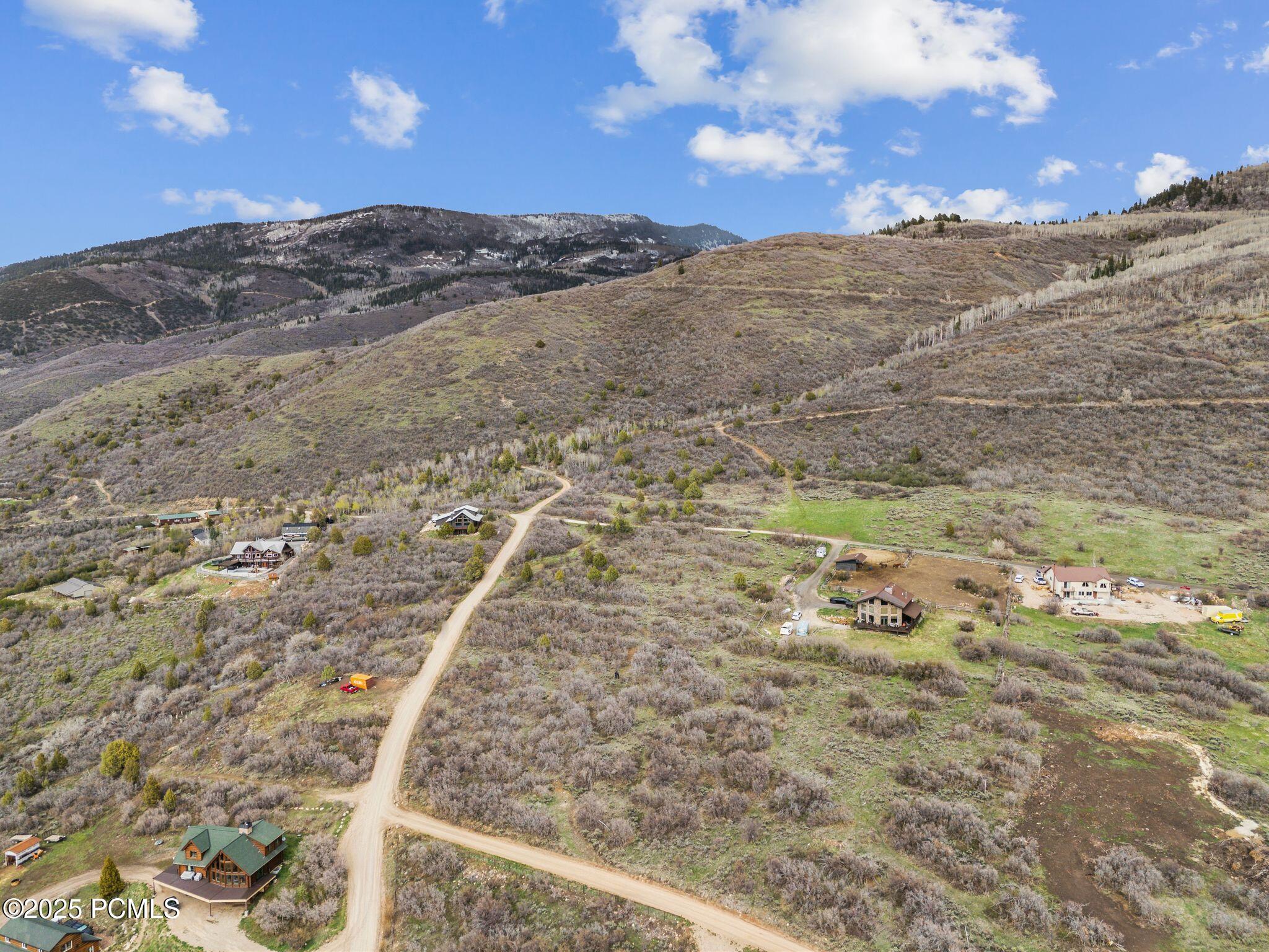 1081 Splendor Valley Road 56