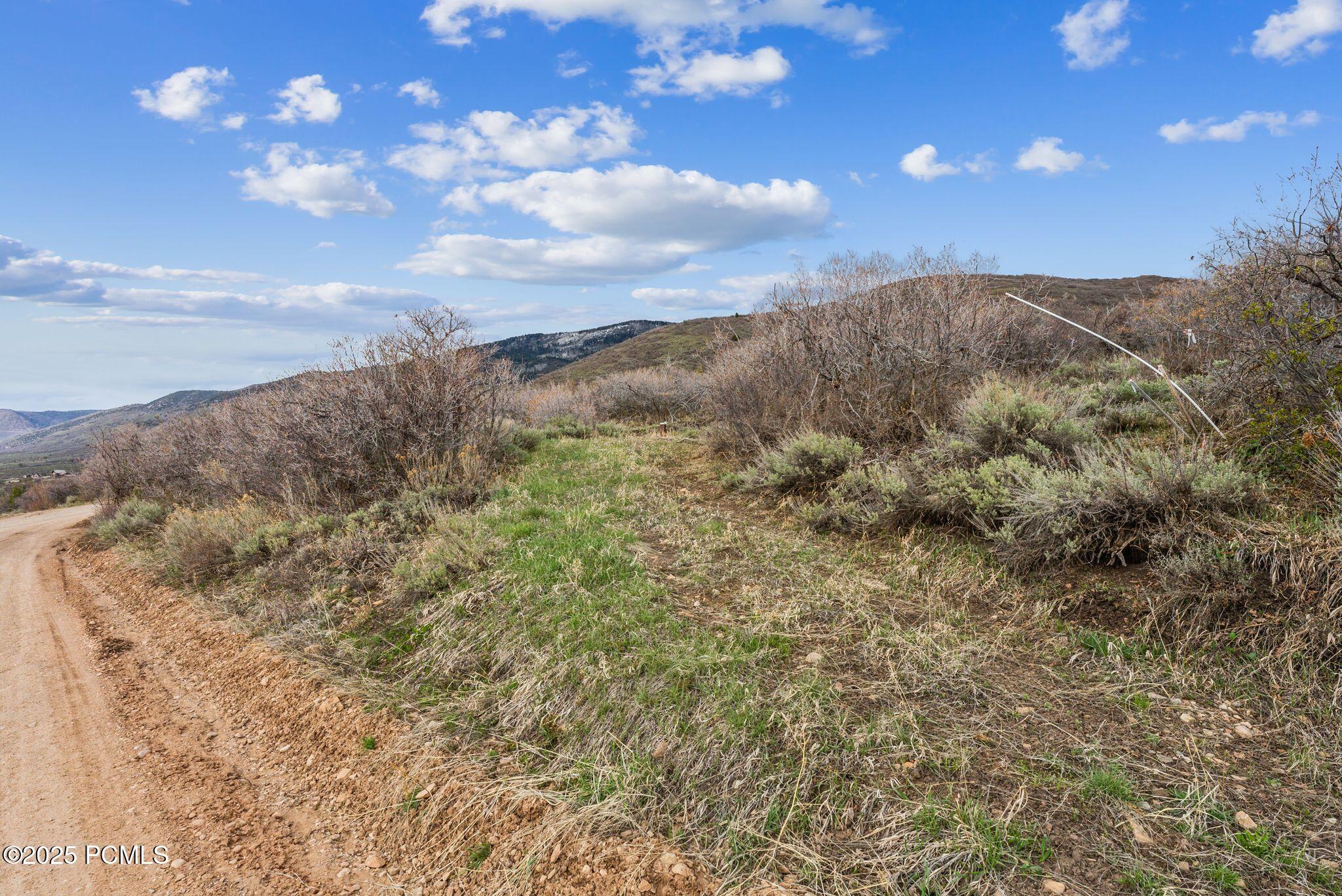 1081 Splendor Valley Road 56