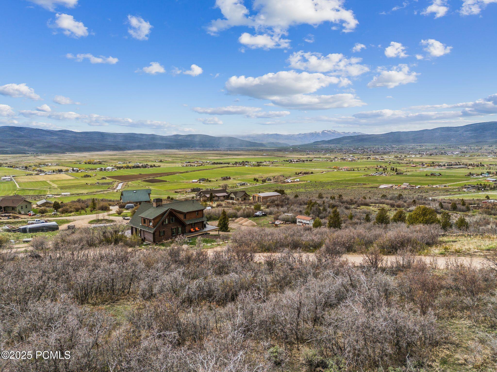 1081 Splendor Valley Road 56