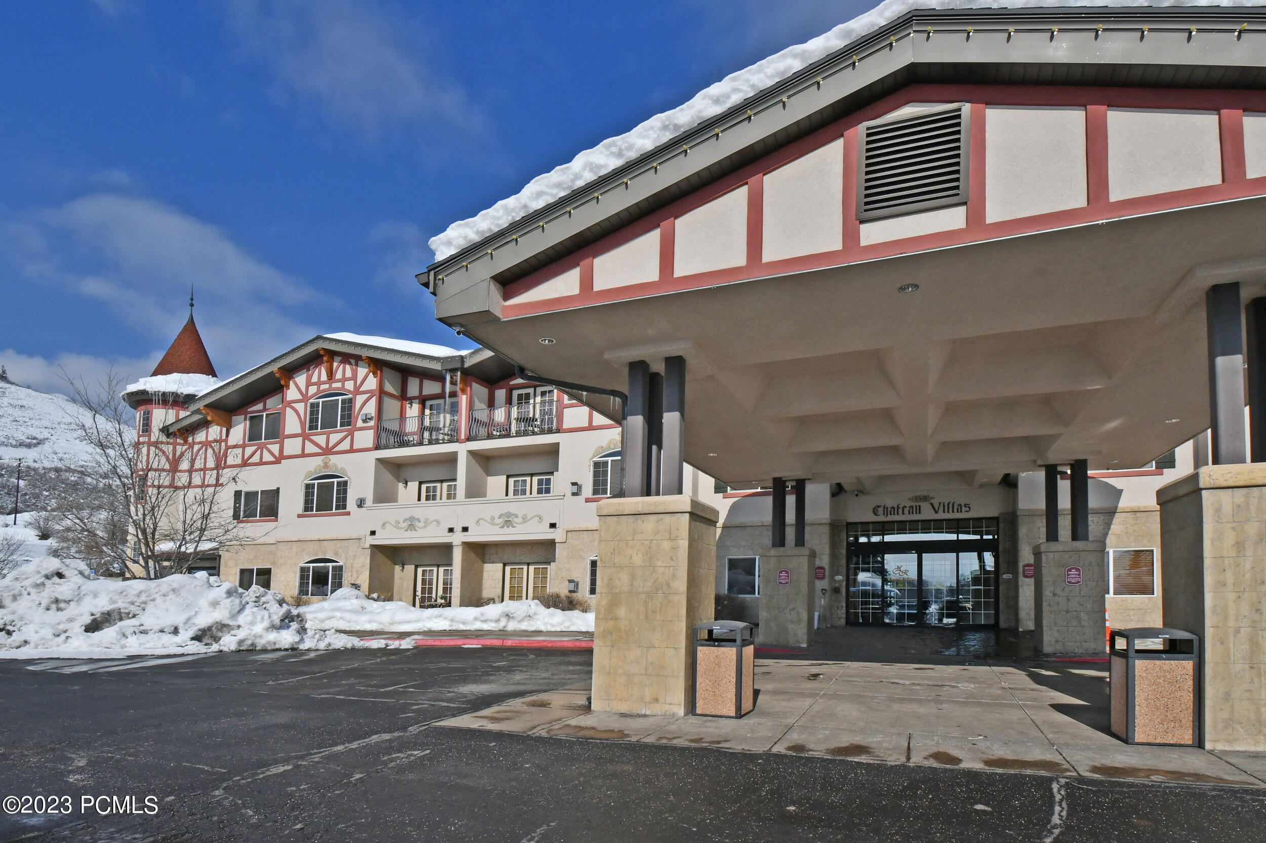 840 W Bigler Lane 1002/1004