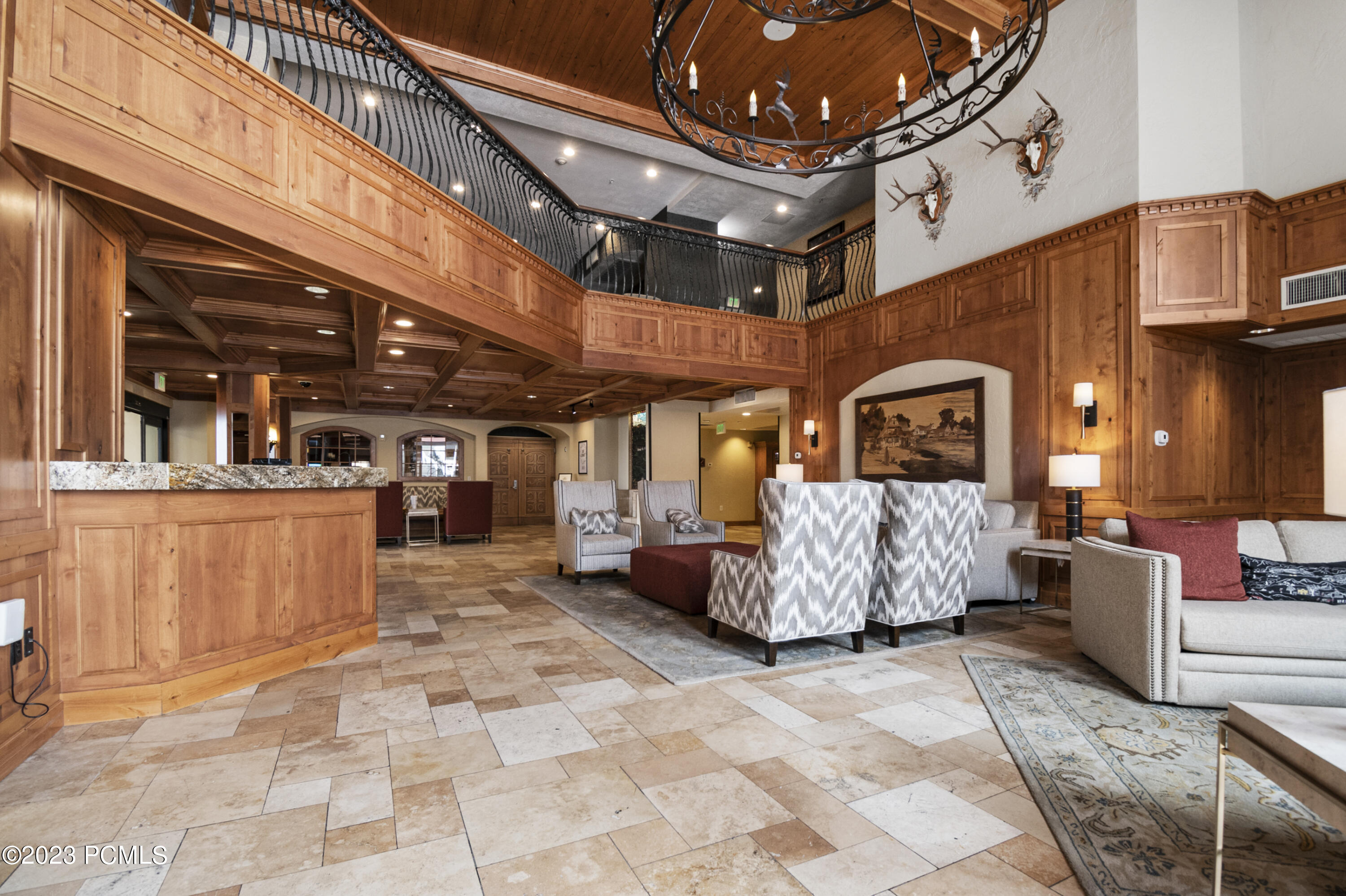 840 W Bigler Lane 1002/1004