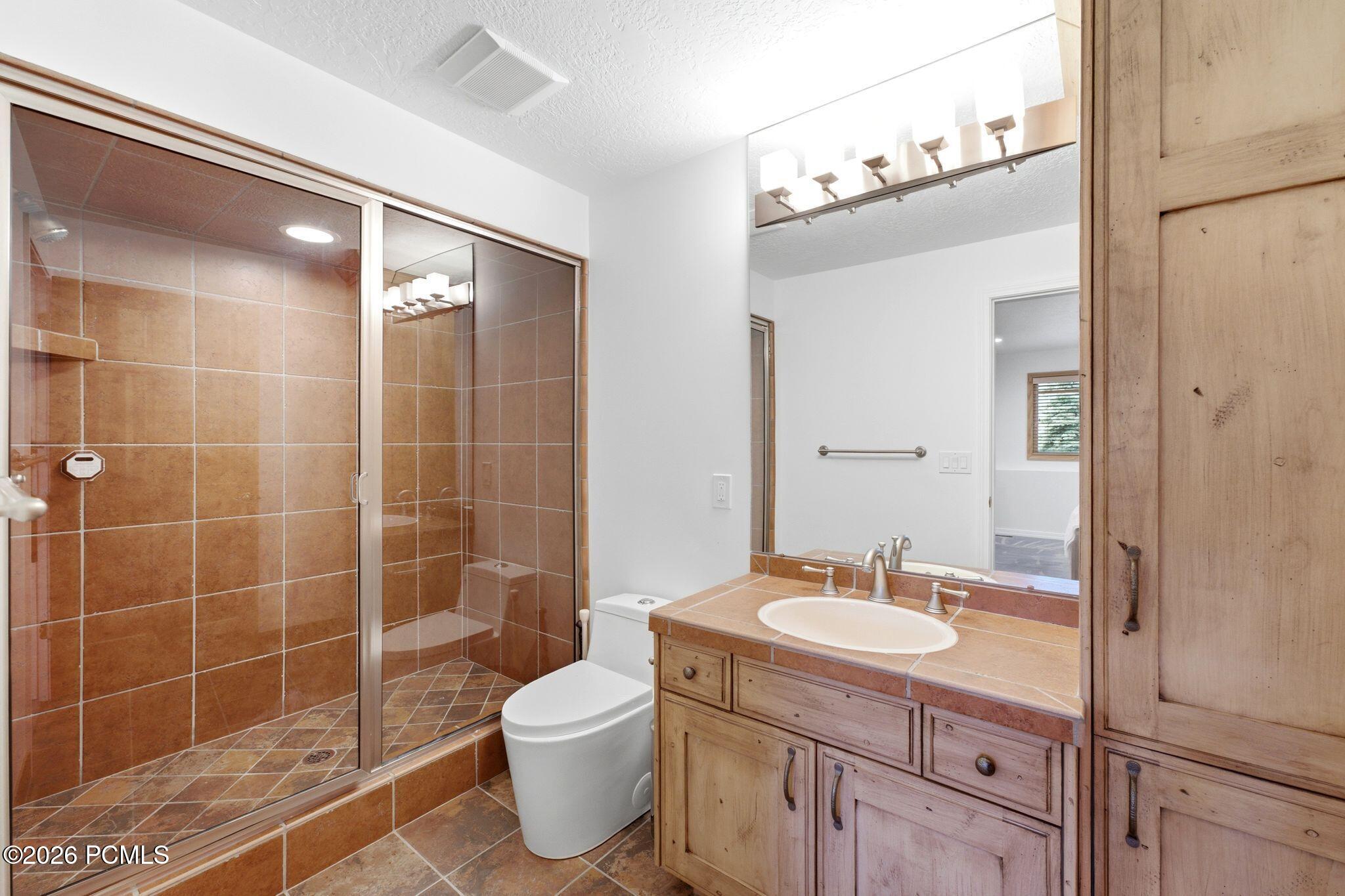2505 Silver Cloud Drive
