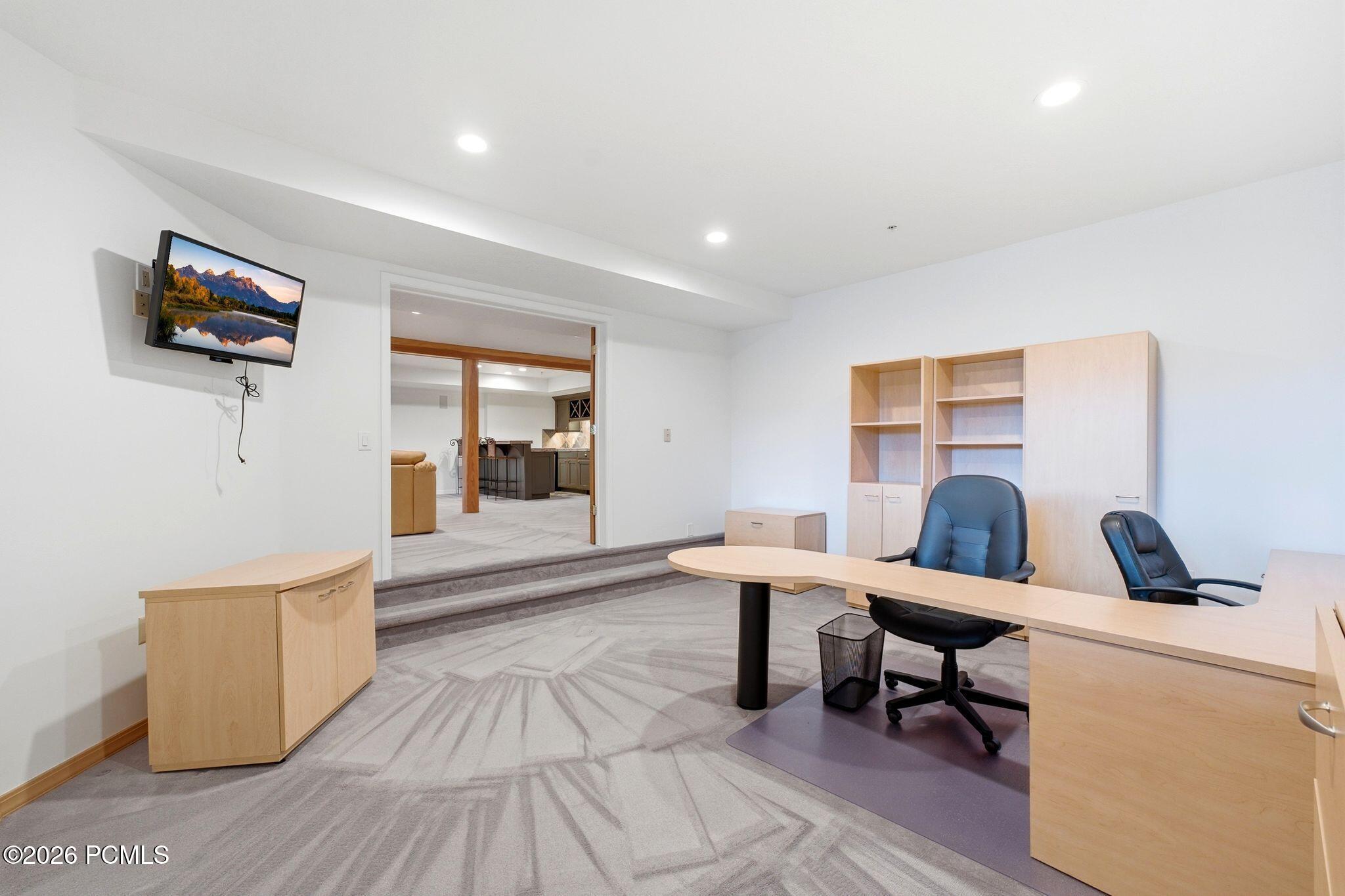 2505 Silver Cloud Drive