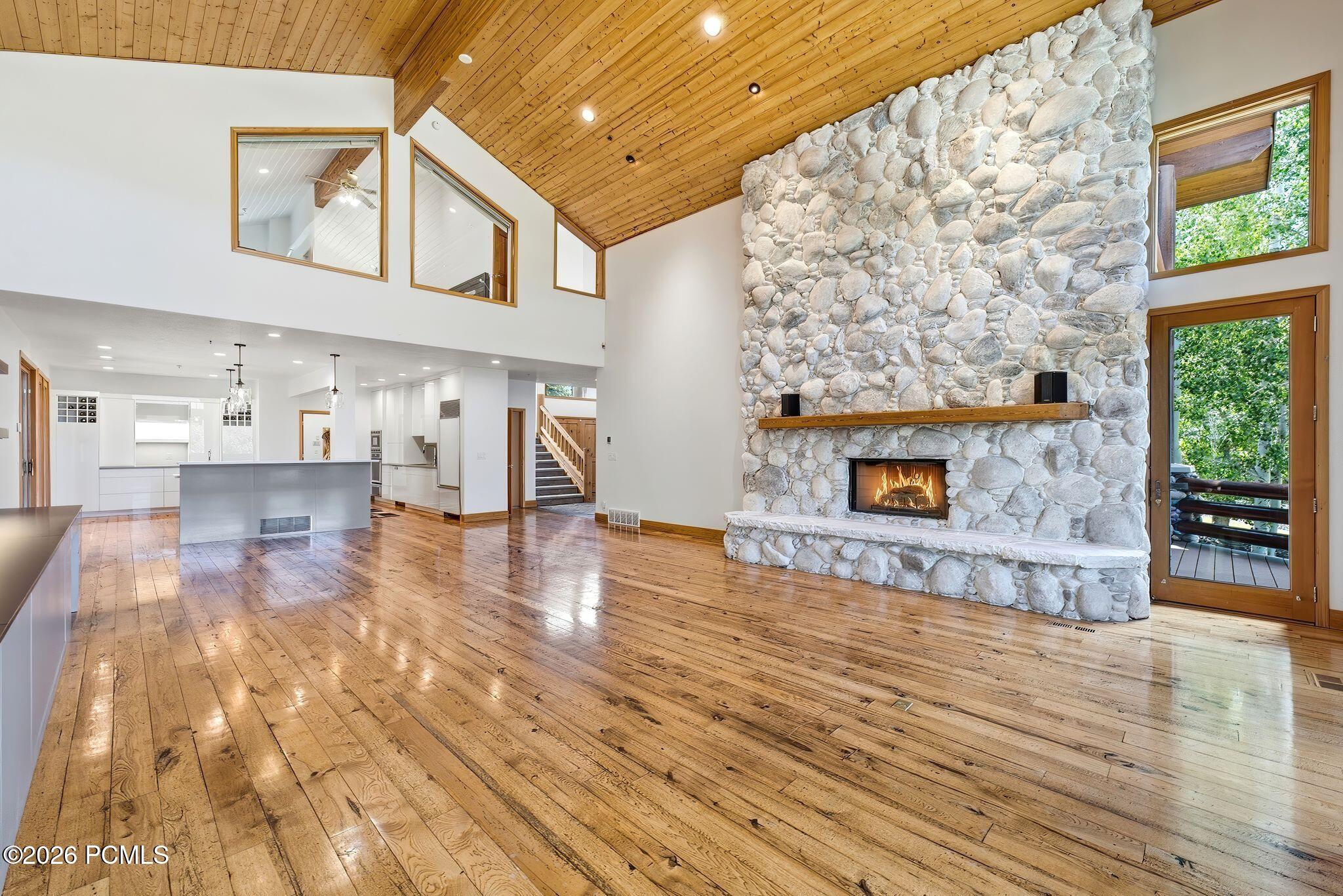 2505 Silver Cloud Drive