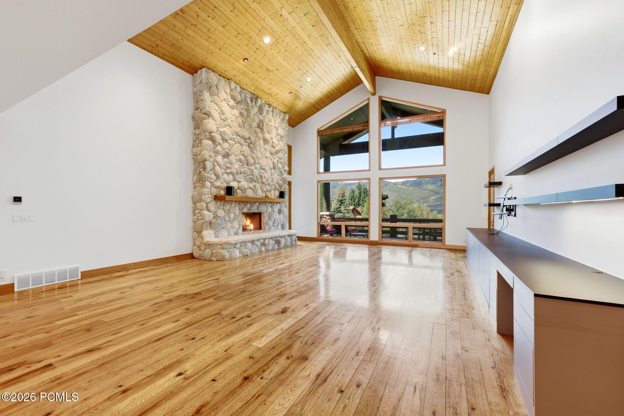 2505 Silver Cloud Drive
