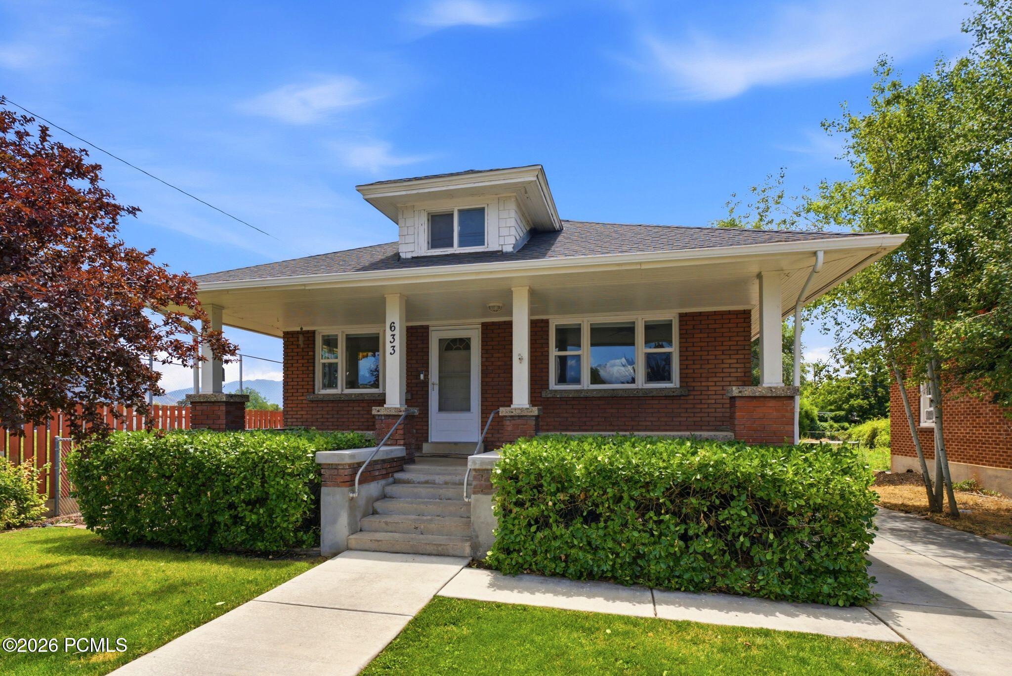 633 W 500 North